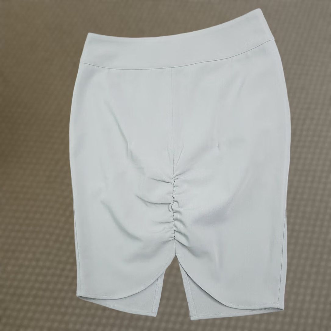 Vintage Body by Victoria Skirt Women's 4 Gray Cinched Front Slit Back Zip Short Mini 90s Women's Skirt Size 27" / US 4 / IT 40 - 1 Thumbnail