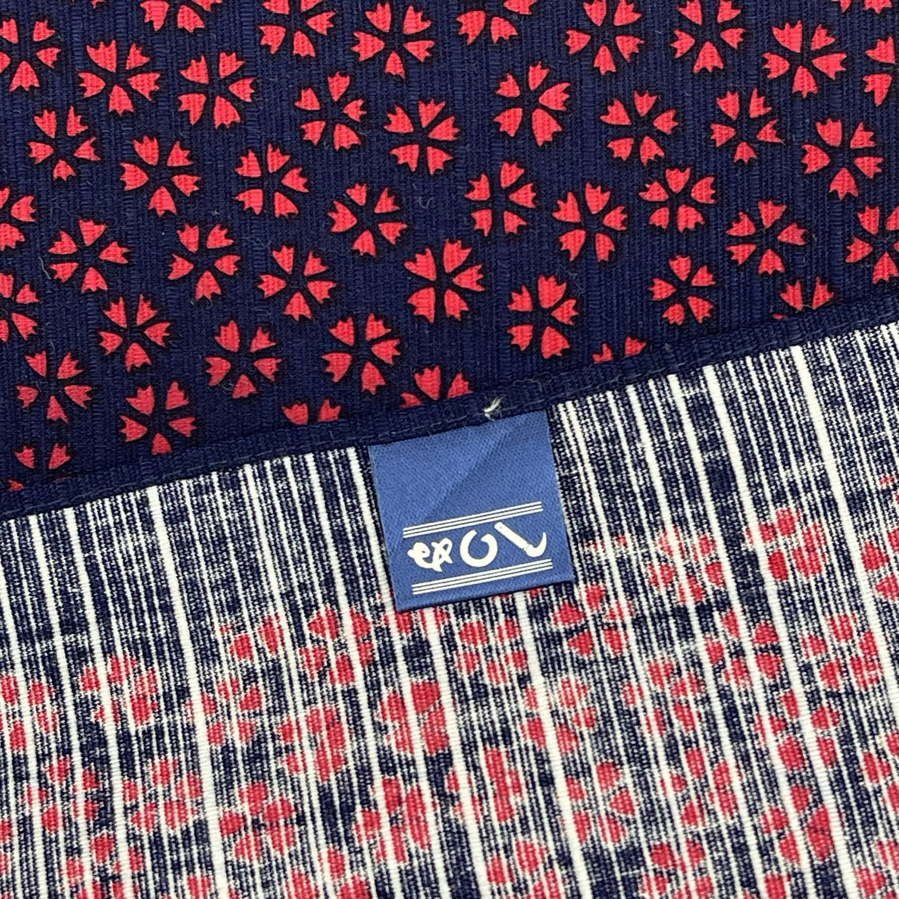 Japanese Brand Japanese Furoshiki Handkerchief Wrapping Collection - 5053 Size ONE SIZE - 3 Thumbnail