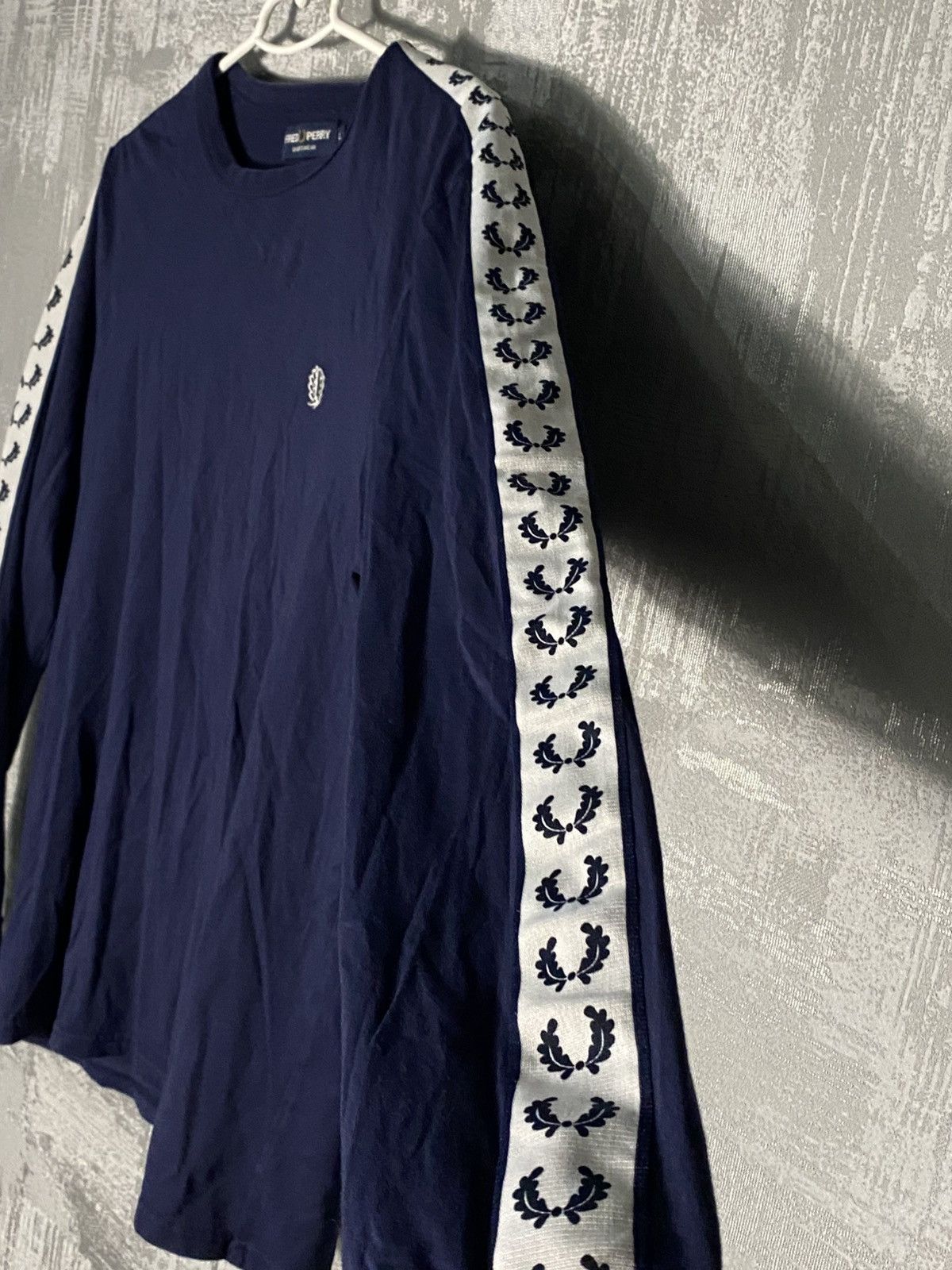 Fred Perry Fred Perry Long Sleeve T-shirt Sweater Hype Drill Mens Size US L / EU 52-54 / 3 - 2 Thumbnail