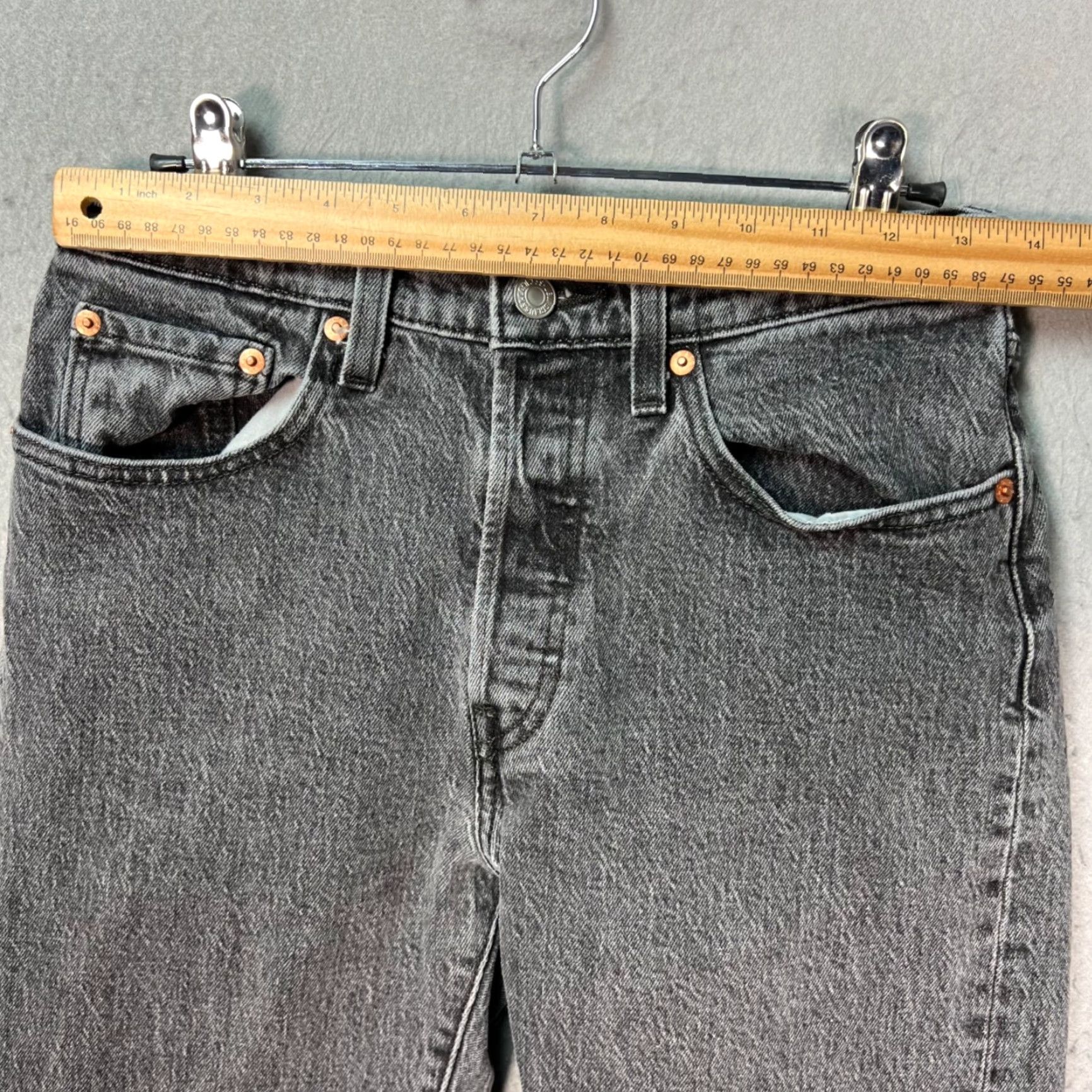 Levi's Levi's 501 Jeans Womens Straight Gray Stonewashed Denim 26x26 Classic Fit W26 L28 Size 26" / US 2 / IT 38 - 6 Thumbnail