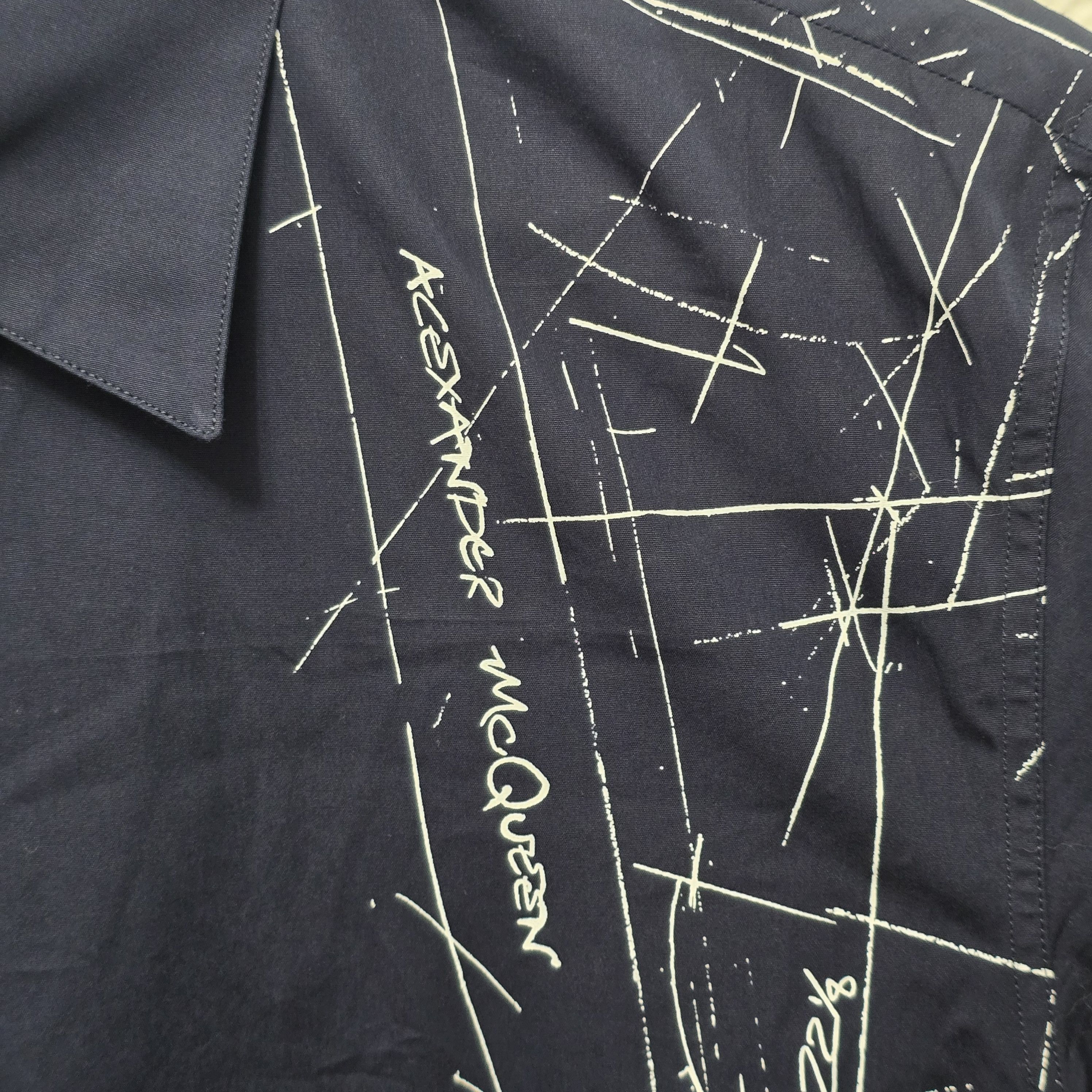Alexander McQueen Harness-print shirt Size US M / EU 48-50 / 2 - 4 Thumbnail