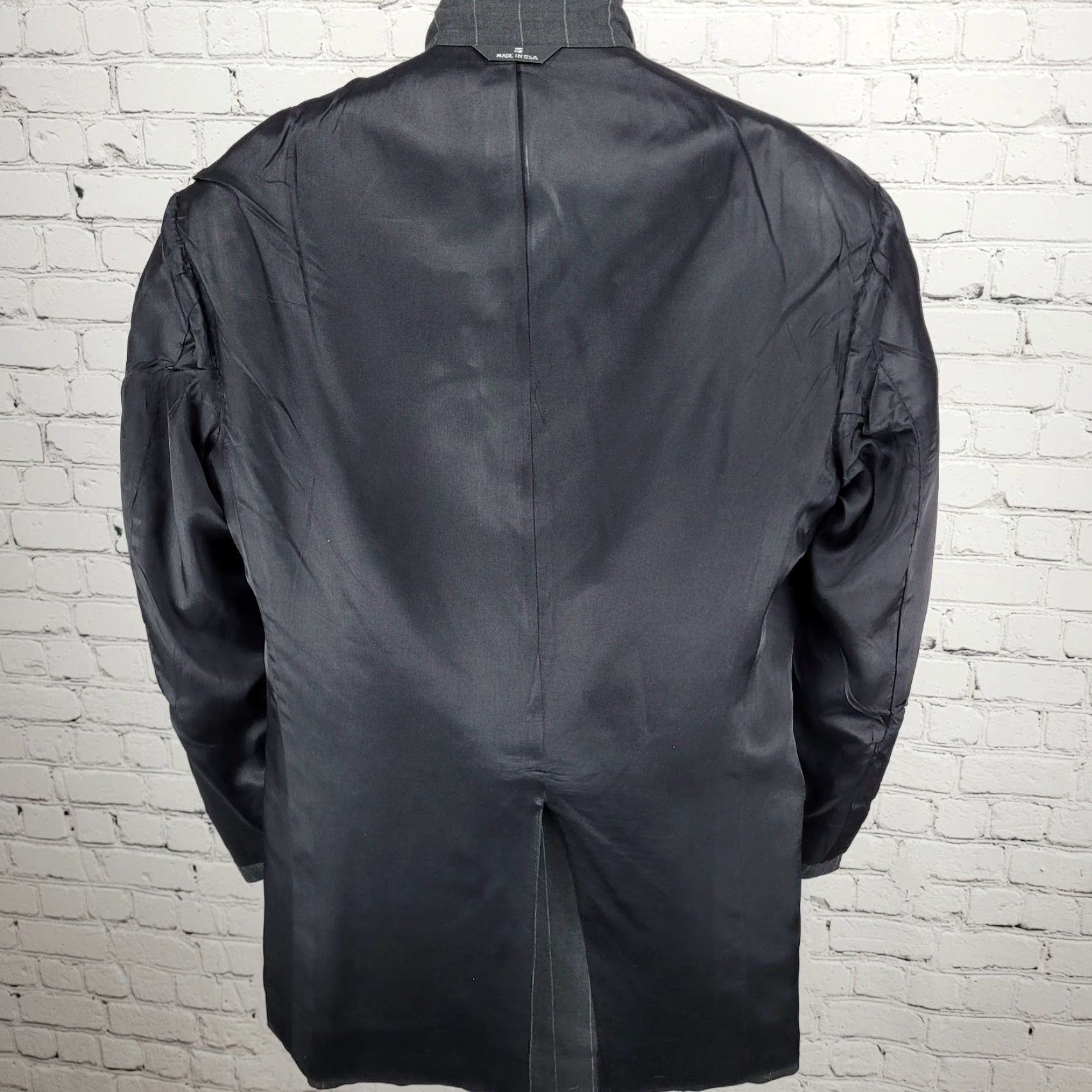 Ralph Lauren VINTAGE Ralph Lauren Blazer Polo University Club Gray Wool 100% Virgin Wool Notch Lapel Single-Breasted Two-Button Classic fit Men 40 Regular Size Size US L / EU 52-54 / 3 - 7 Thumbnail