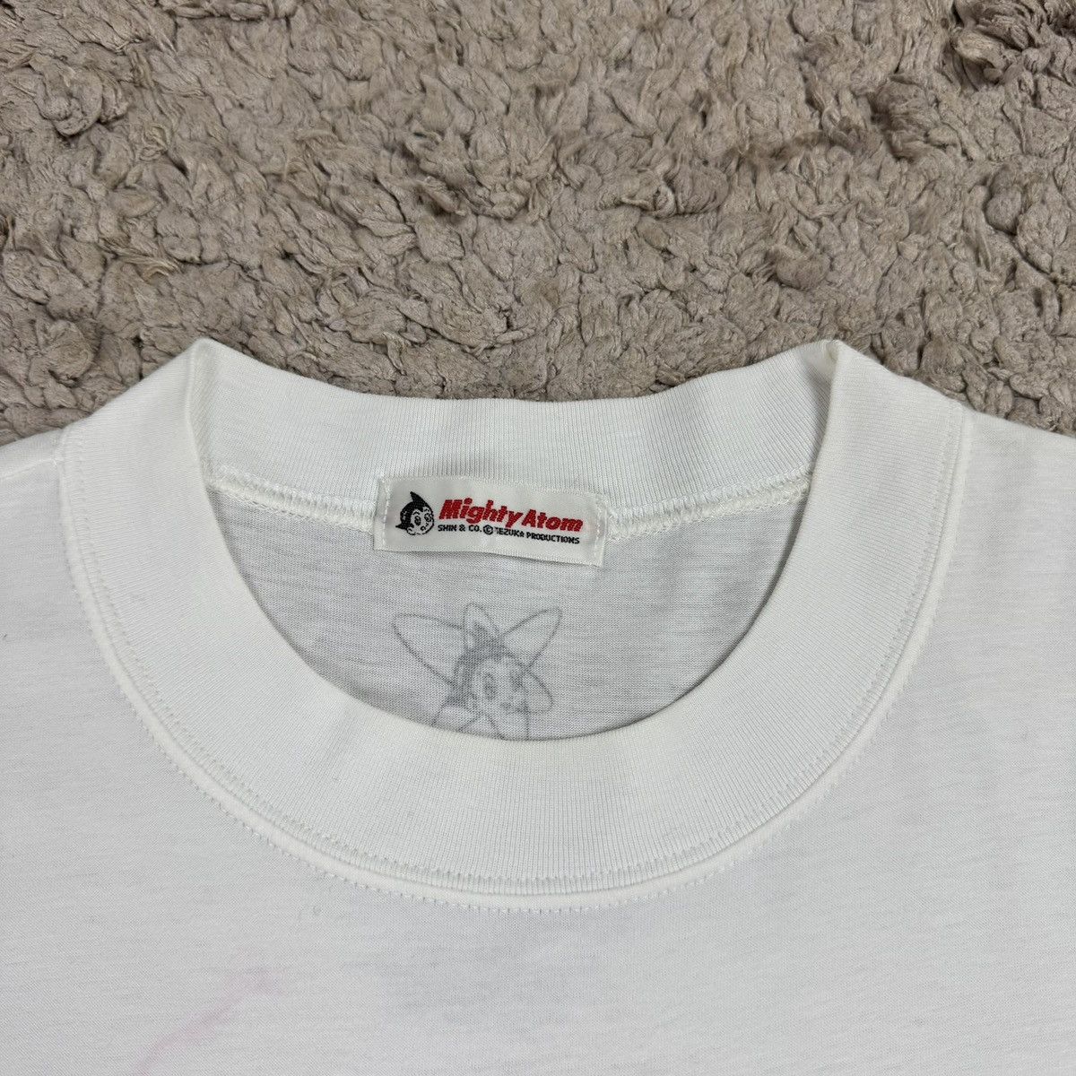 Japanese Brand Vintage Anime Japan Astro Boy 3D Hologram T-shirt Size US L / EU 52-54 / 3 - 10 Thumbnail