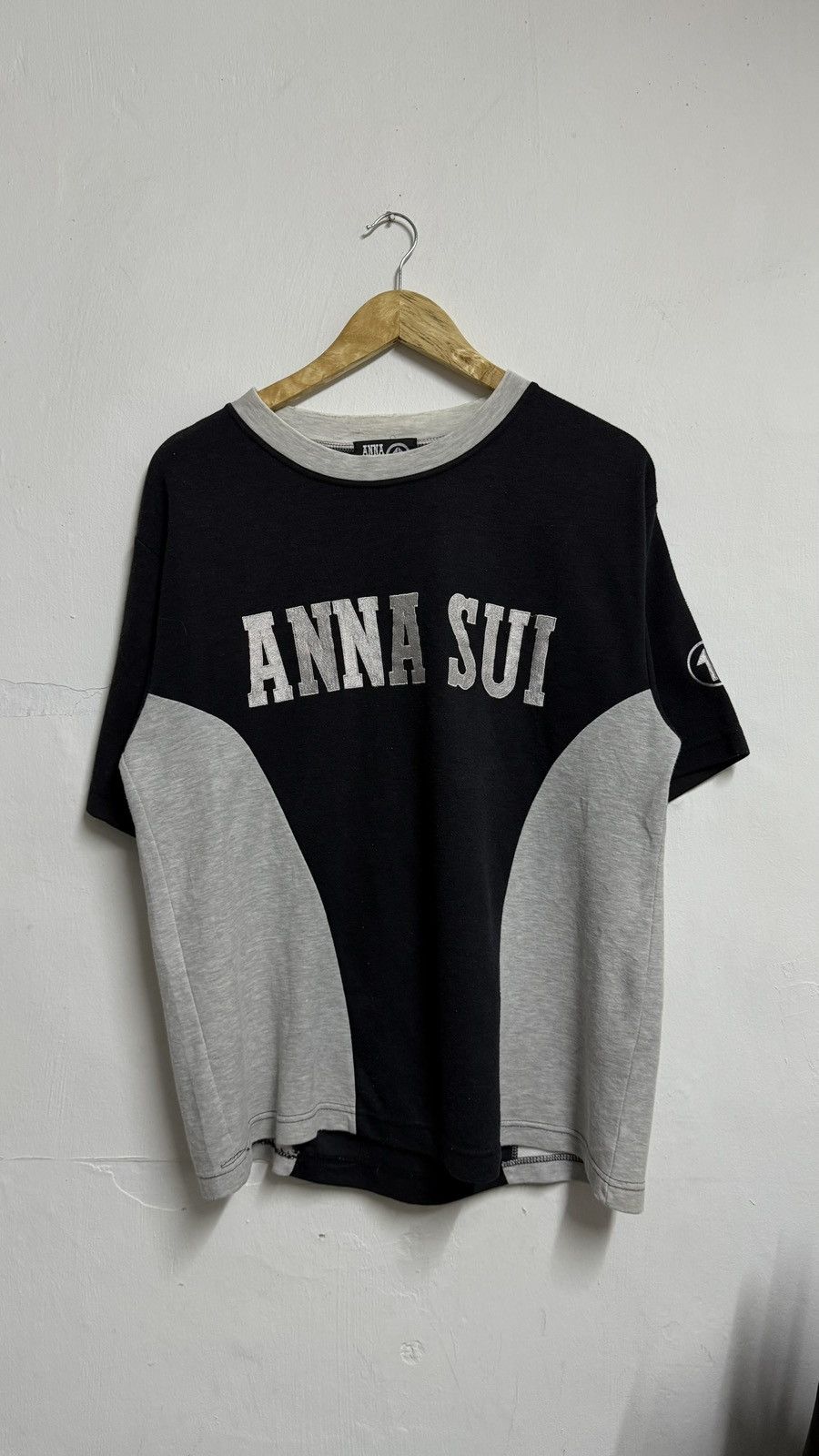 Japanese Brand Anna Sui Sport Panelled Spellout T-Shirt Black Size US L / EU 52-54 / 3 - 1 Thumbnail