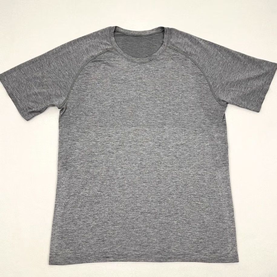 Lululemon Lululemon Metal Vent Tech Shirt Mens XL Gray Active Workout Running Training Gym Size US XL / EU 56 / 4 - 3 Thumbnail