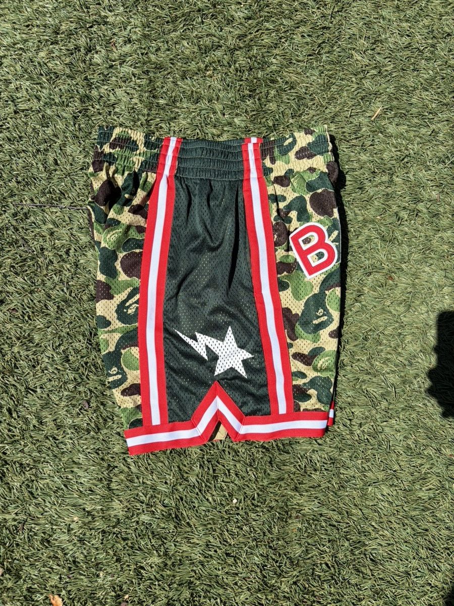 Bape BAPE Camo Basketball Shorts Size US 30 / EU 46 - 3 Thumbnail