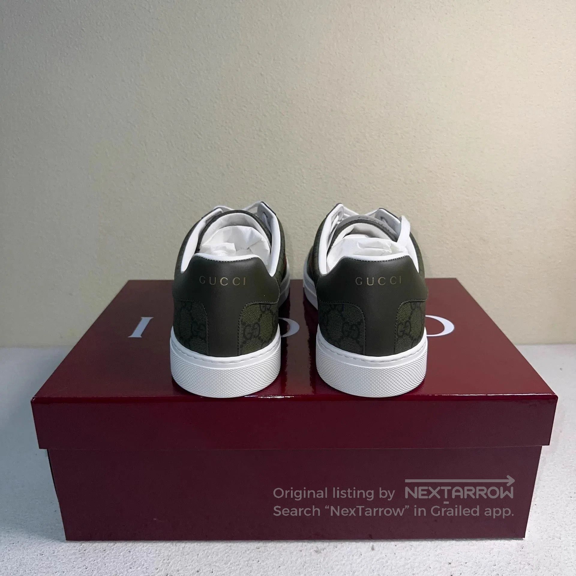 Gucci Green Low Top Sneakers with Stripe Design. Size US 10.5 / EU 43-44 - 3 Thumbnail