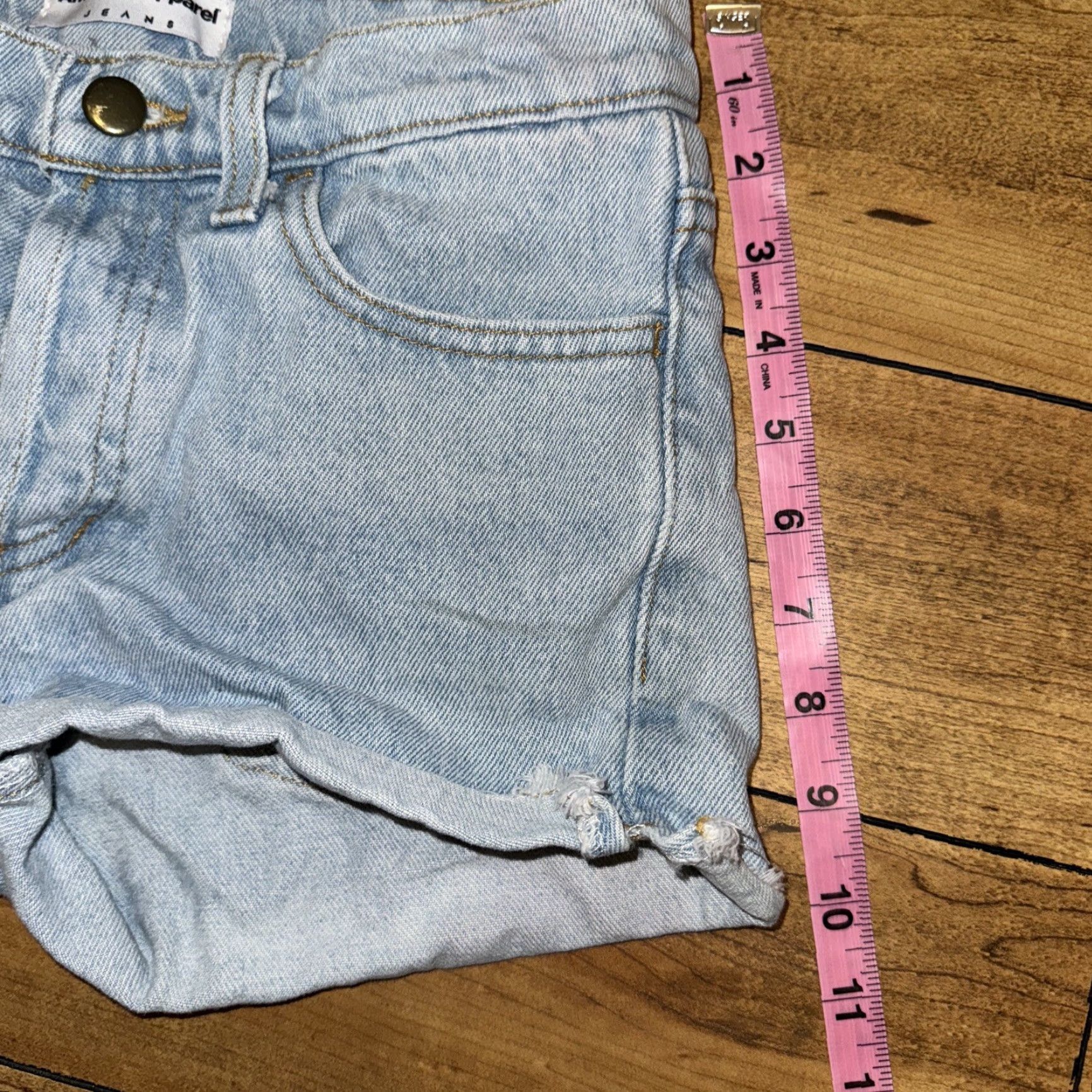 American Apparel VINTAGE American Apparel Shorts Denim Light Blue 26 Women 90s Y2k USA Modern Casual Short Shorts Size 26" / US 2 / IT 38 - 3 Thumbnail