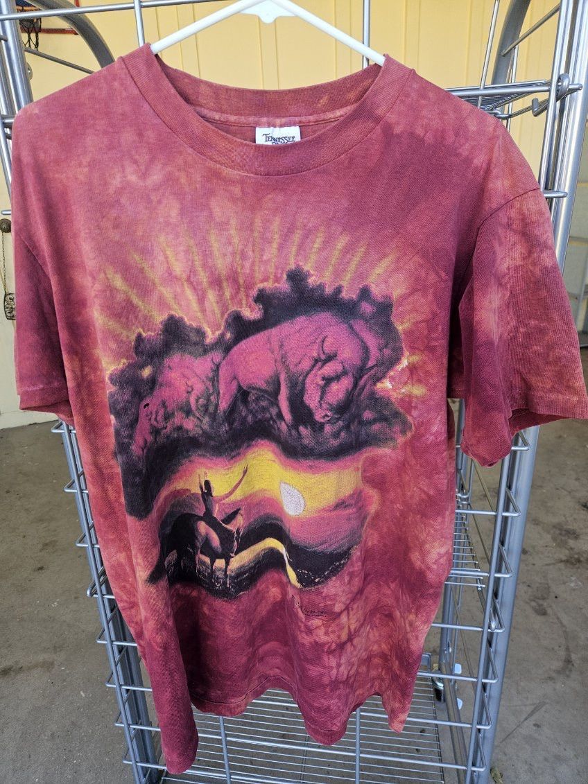 The Mountain The Mountain Buffalo Sunset Tennese River Gold Tee Size US L / EU 52-54 / 3 - 1 Thumbnail