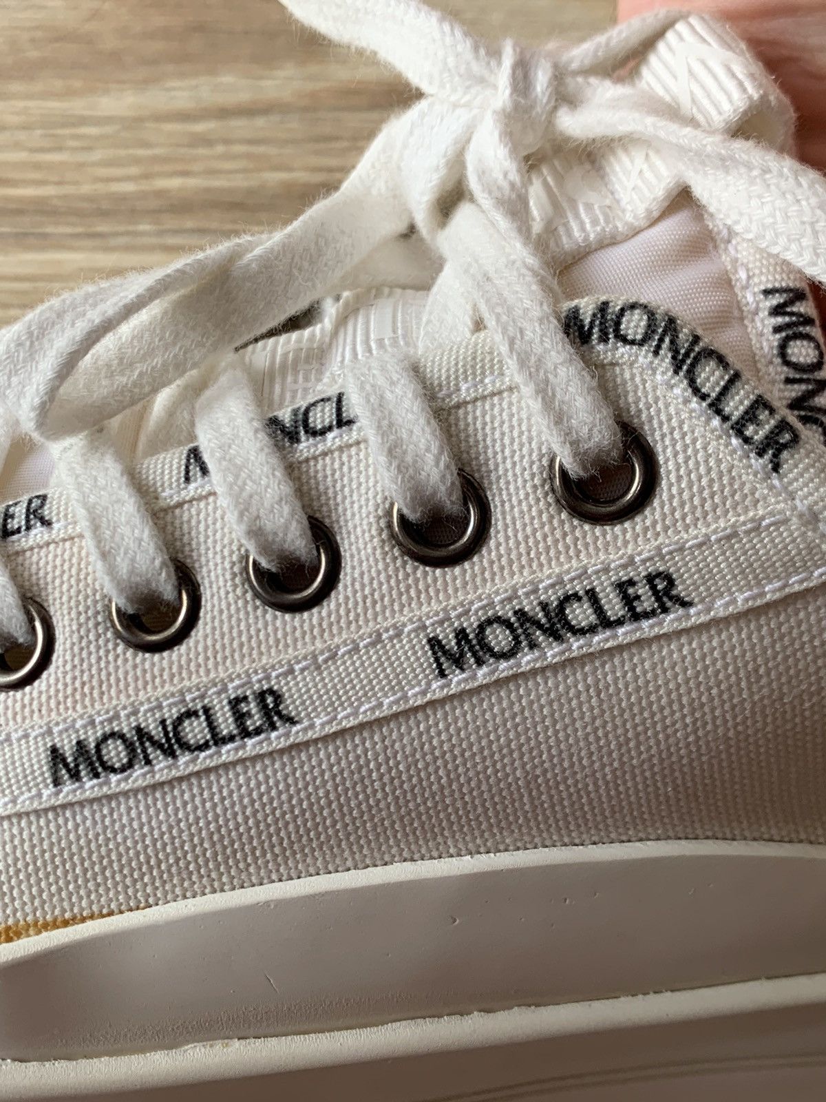 Moncler Moncler GLISSIERE Sneakers Size US 8 / EU 41 - 2 Thumbnail