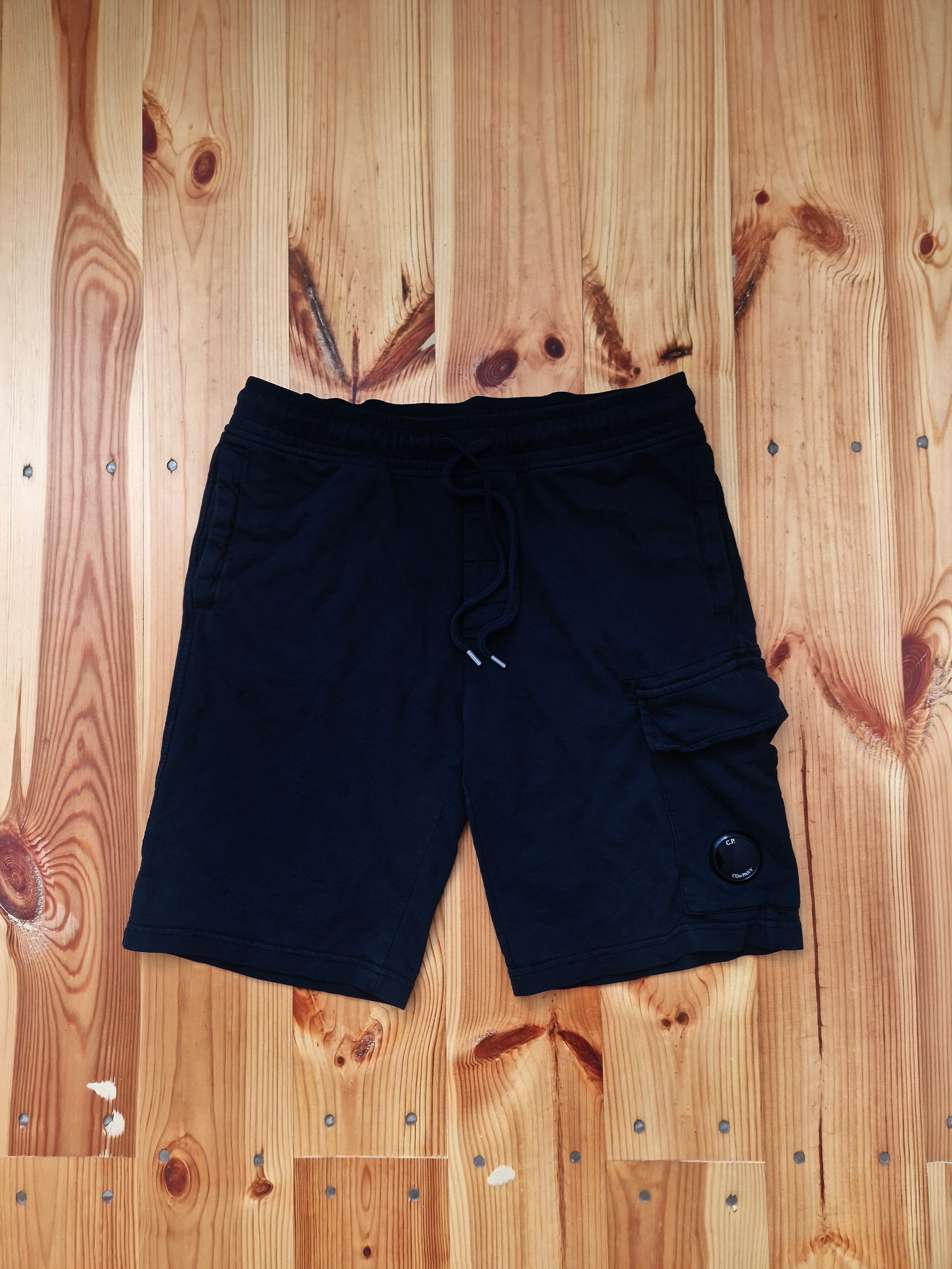 C.P. Company CP Company Summer Set Shorts Lens Cargo Size M Size US 32 / EU 48 - 2 Thumbnail