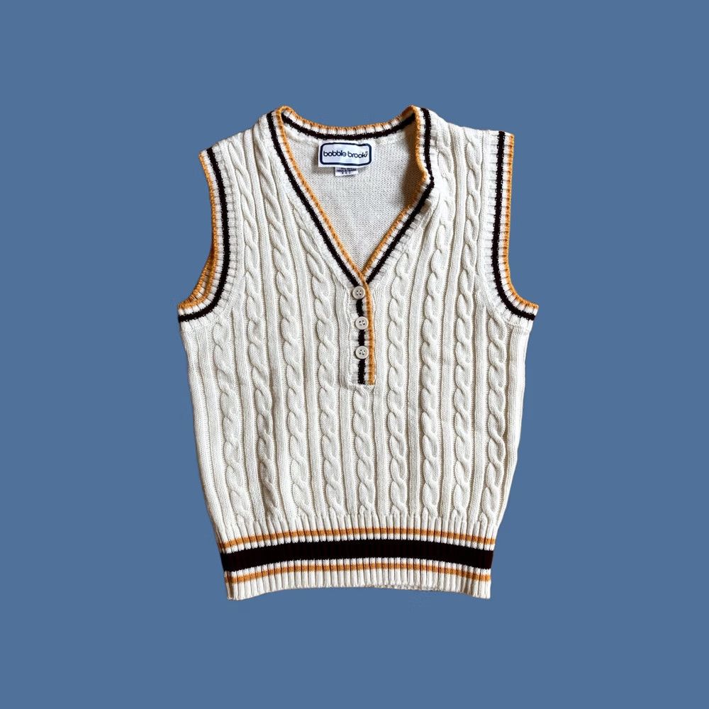 Vintage VINTAGE Bobbie Brooks Cableknit Sweater Vest Women’s S White Preppy 80s Sports Knit Pullover Vest Womens Size S / US 4 / IT 40 - 1 Thumbnail