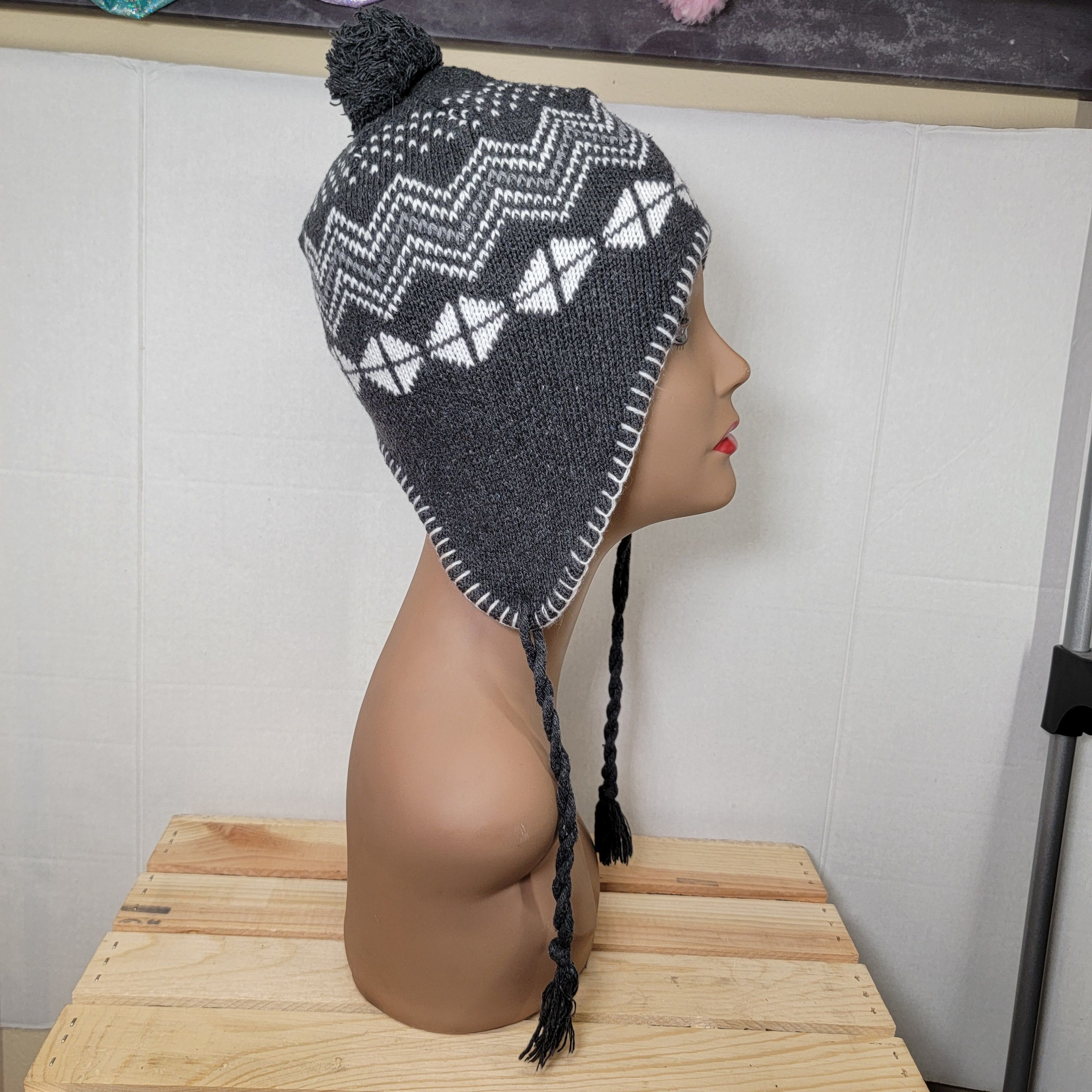 Other Dark Grey Knit Trapper Hat / Beanie Size ONE SIZE - 3 Thumbnail