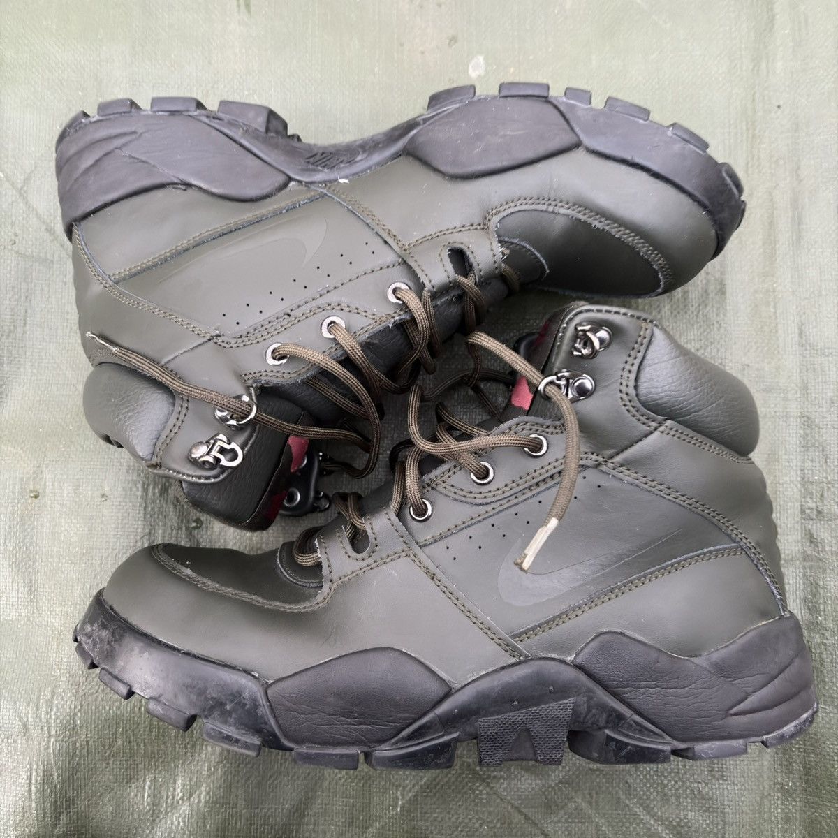 Nike Nike Rhyodomo ‘Sequioa’ High Top Hiking Boots Size US 9 / EU 42 - 3 Thumbnail