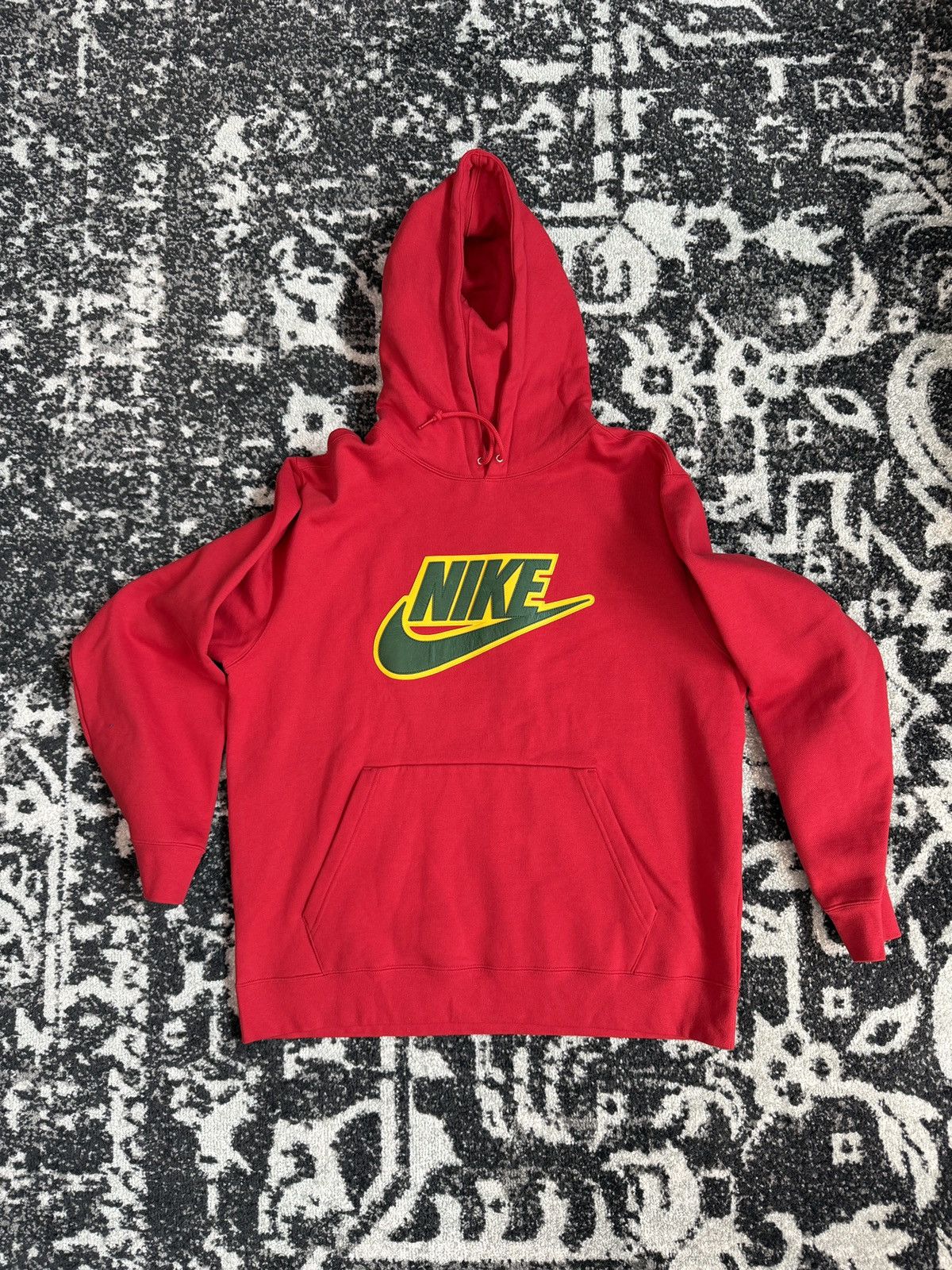 Nike × Supreme Nike x Supreme Hooded Sweatshirt — Red/Yellow/Green (FW19) Size US XL / EU 56 / 4 - 1 Thumbnail
