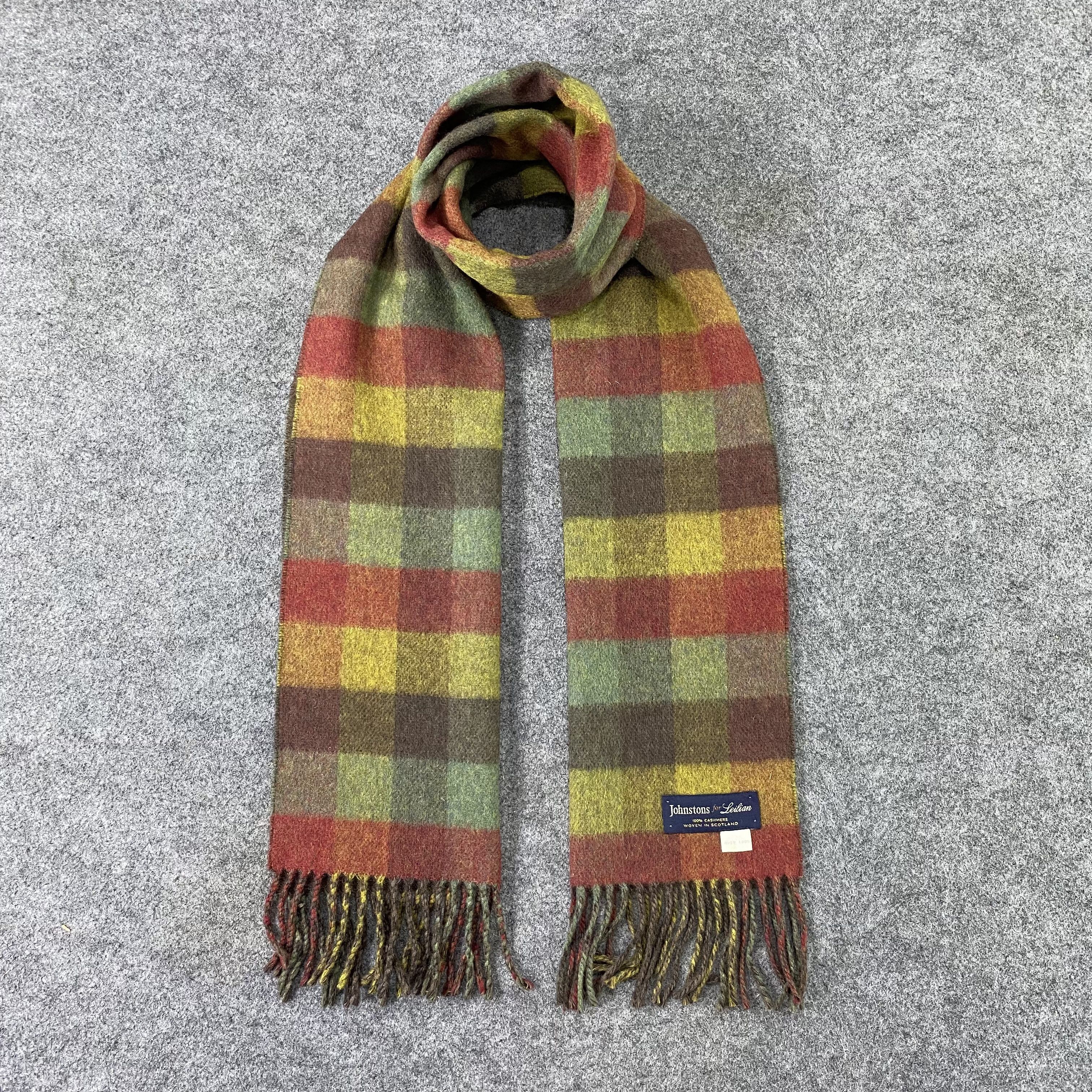 Johnstons Of Elgin Johnstons Of Elgin 100%Cashmere Scarf/Muffler/Neckwear-T1151 Size ONE SIZE - 1 Thumbnail
