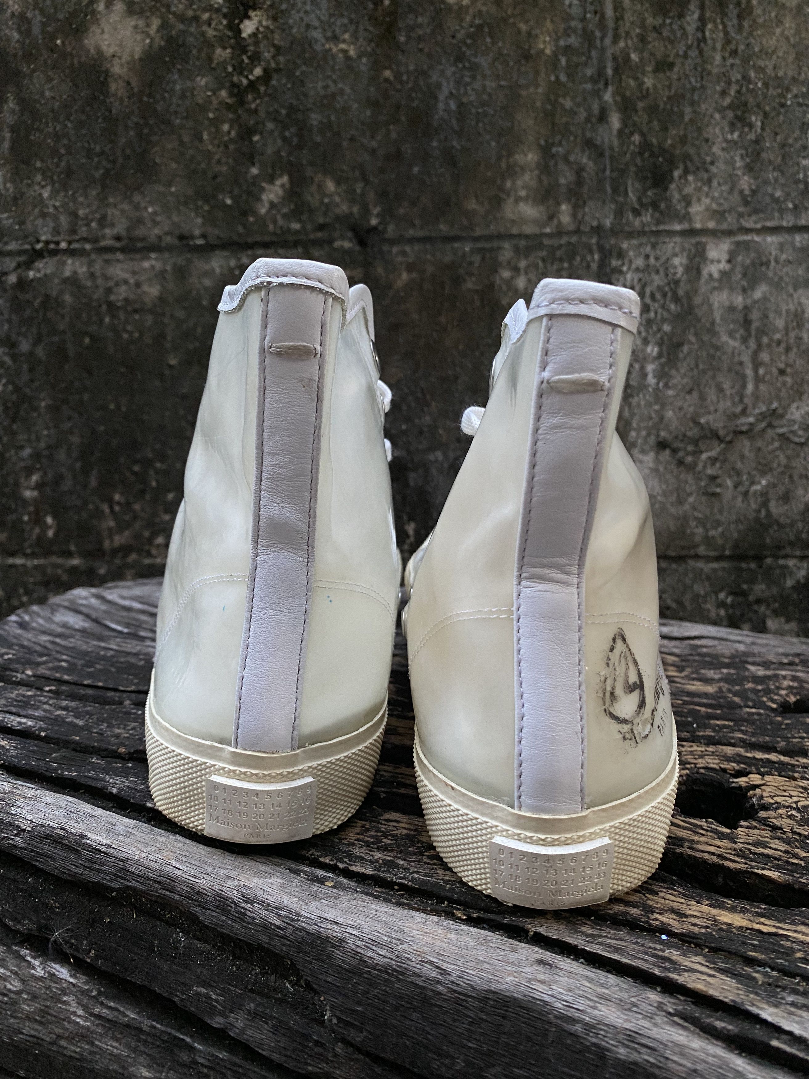 Maison Margiela Maison Margiela Tabi Transparent Hi Top Sneakers 39 Size US 9 / IT 39 - 4 Thumbnail