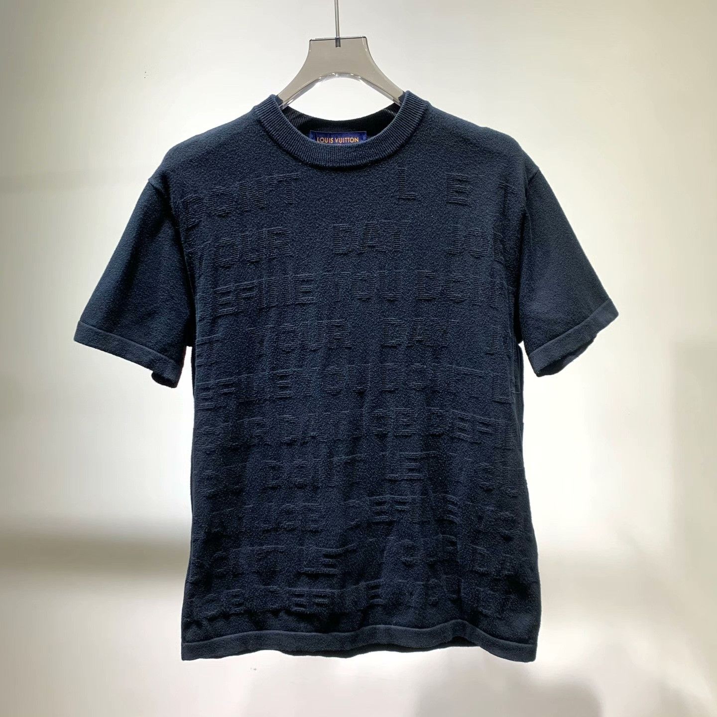 Louis Vuitton Louis Vuitton Knit Black T-Shirt S Men Size US S / EU 44-46 / 1 - 1 Thumbnail