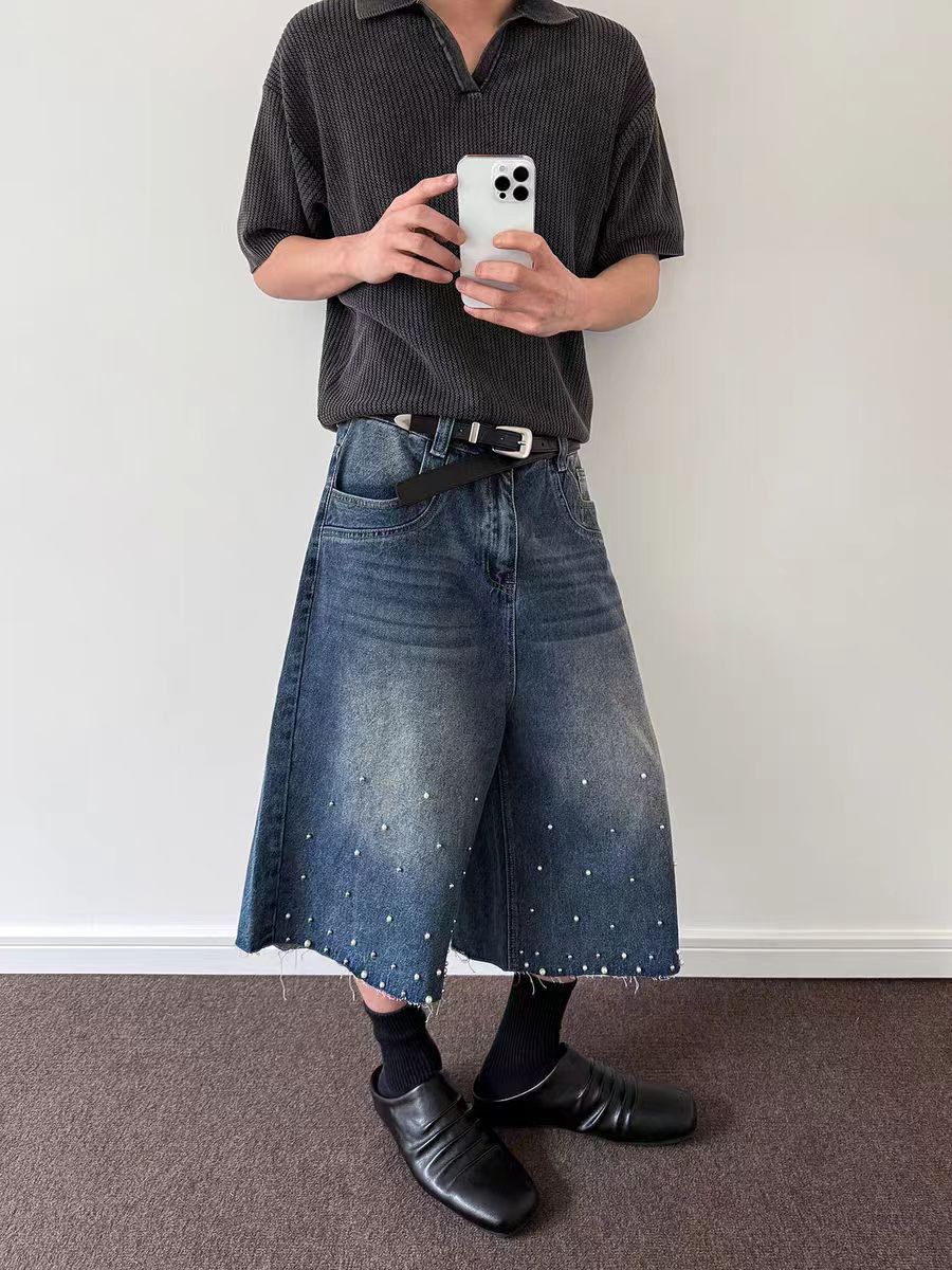 Jean Loose-fitting wide-leg denim shorts Size US 30 / EU 46 - 2 Thumbnail