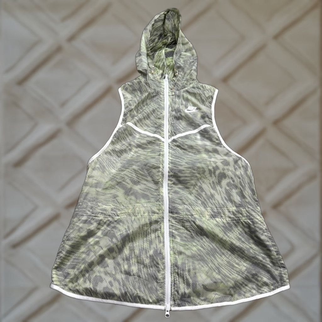 Nike Nike Sleeveless Lightweight Hoodie Vest Jeacket Womens L Green Full Zip Casual Sports Outdoor Size L / US 10 / IT 46 - 1 Thumbnail