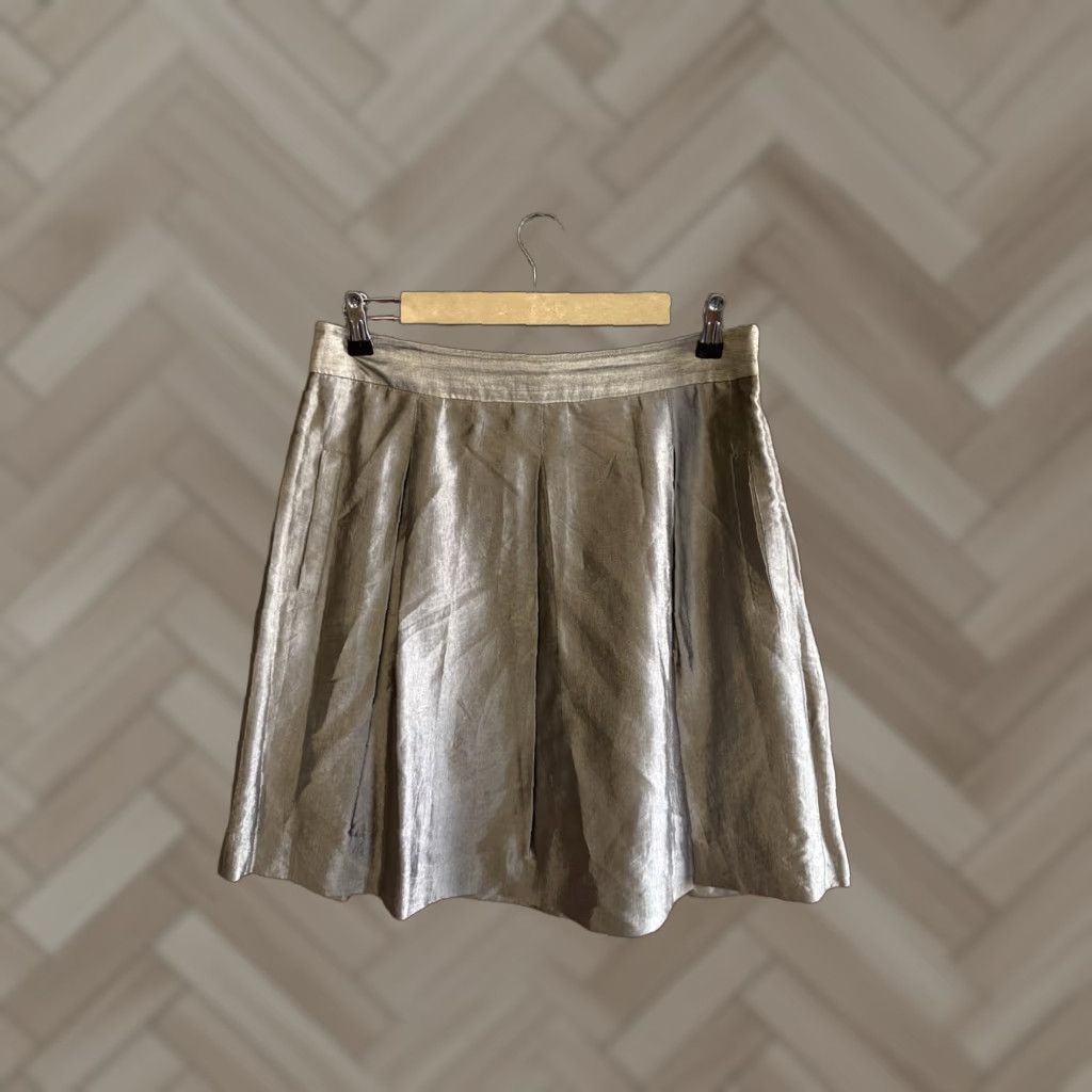Bcbgmaxazria **BCBGMAXAZRIA Women's Gray A-Line Skirt Size 6** User: BCBGMAXAZRIA Women's Gray A-Line Skirt Size 6 Size 28" / US 6 / IT 42 - 1 Thumbnail