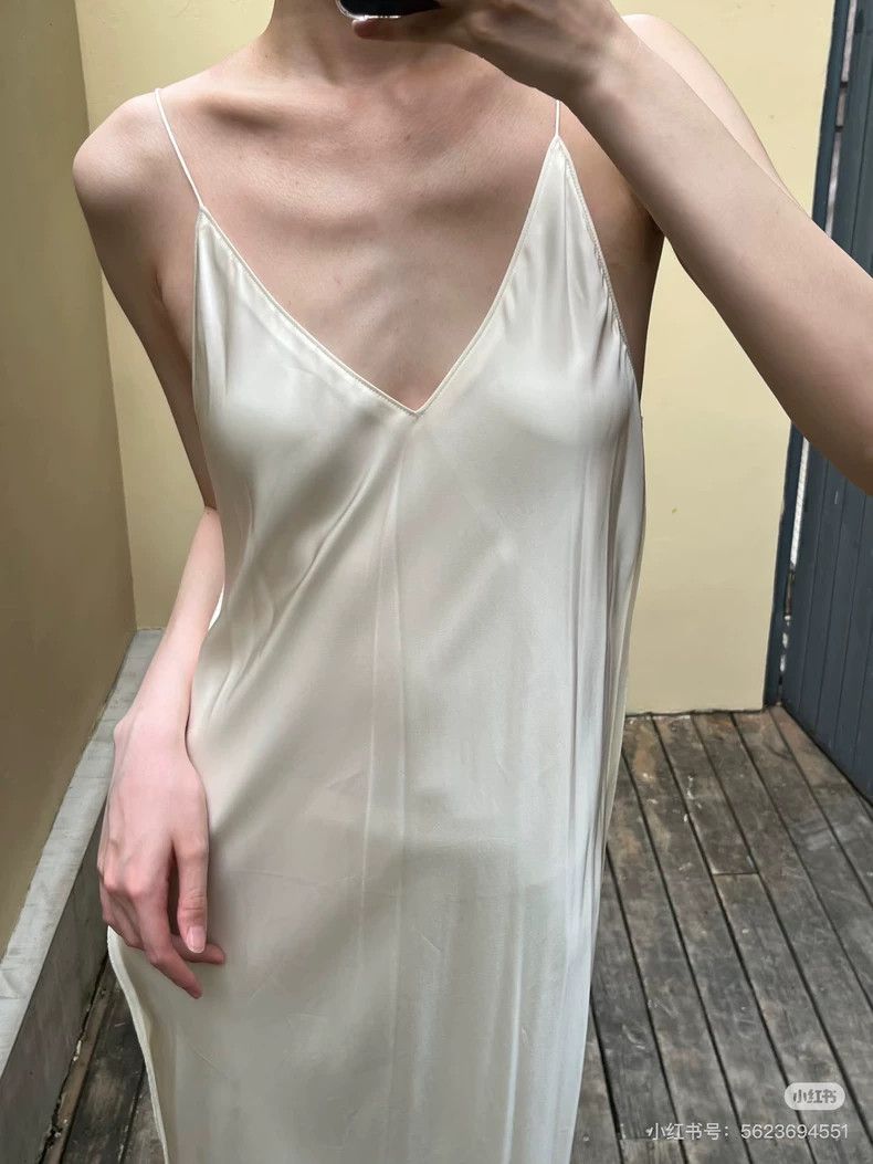 Helmut Lang HELMUT LANG size10 White pleated satin texture backless dre Size M / US 6-8 / IT 42-44 - 2 Thumbnail