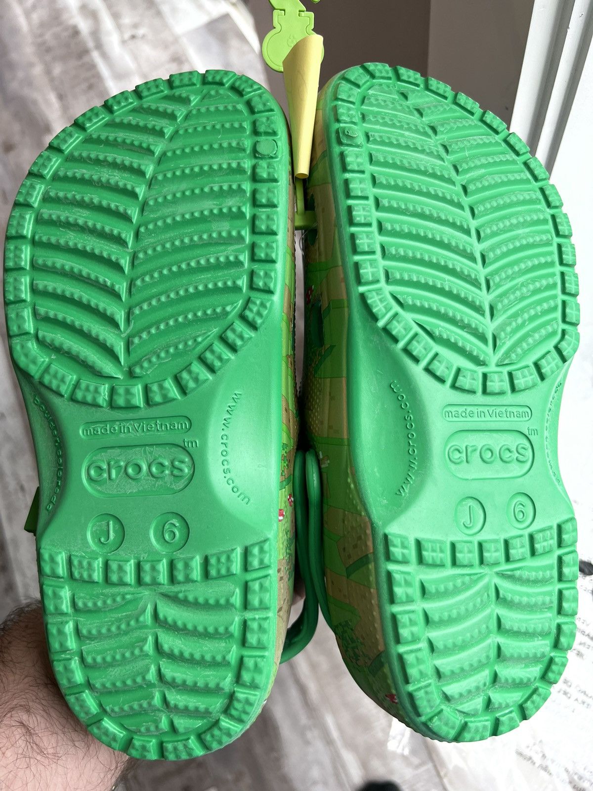 Crocs Crocs Minecraft Grass Green size 6 Size US 6 / EU 39 - 6 Thumbnail