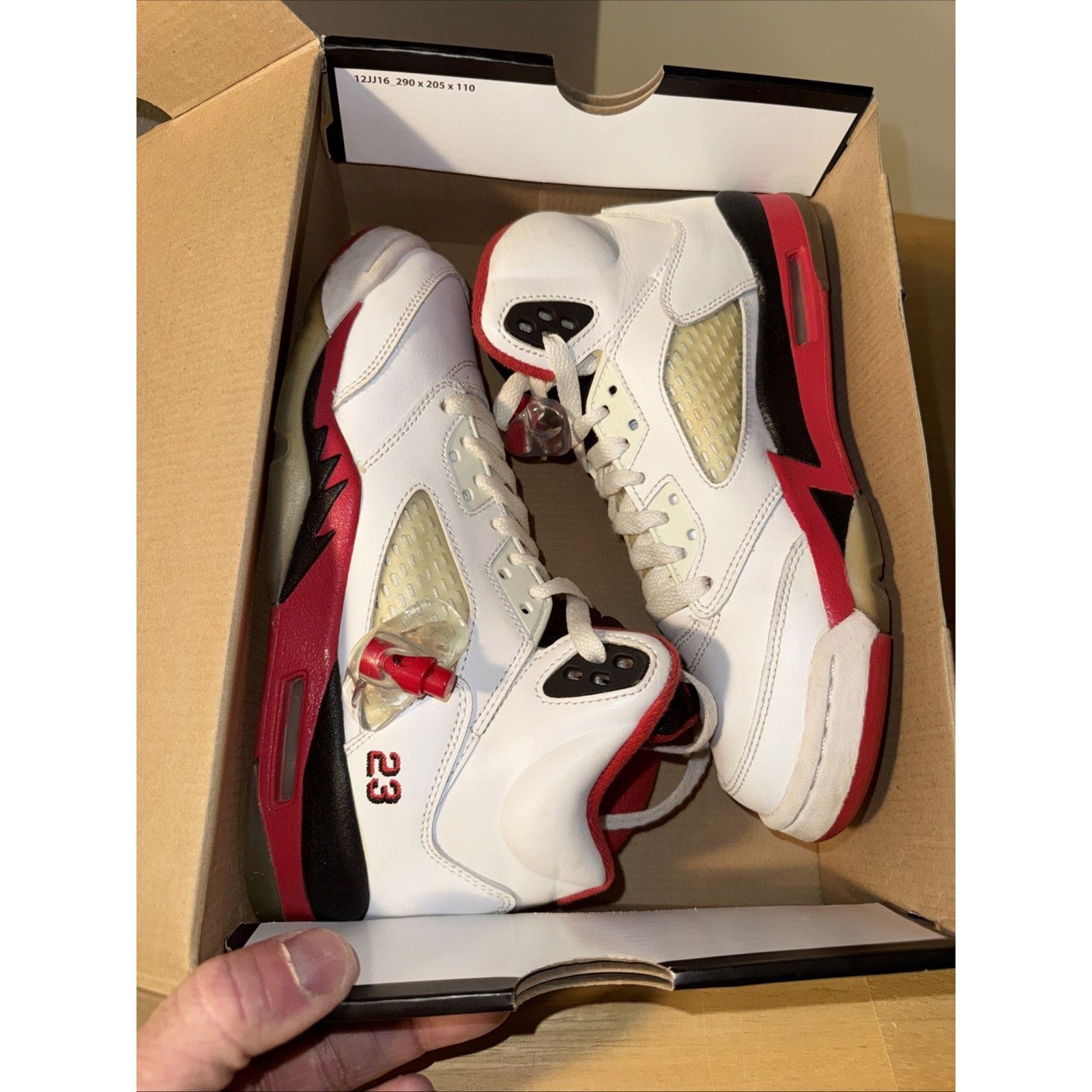 Jordan Brand Air Jordan 5 Fire Red 2020 - Size 5.5Y 7 Women Size US 5 / EU 37 - 9 Thumbnail
