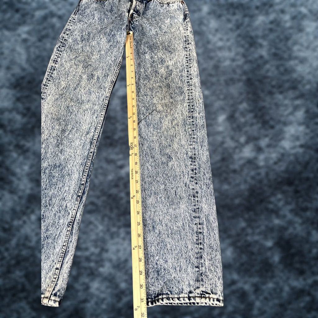 Levi's VINTAGE Levi's 501 Jeans Men 28x32 Blue Acid Wash Button Fly 501 0109 USA 80s Jeans Women Mens Girls Size US 28 / EU 44 - 1 Thumbnail