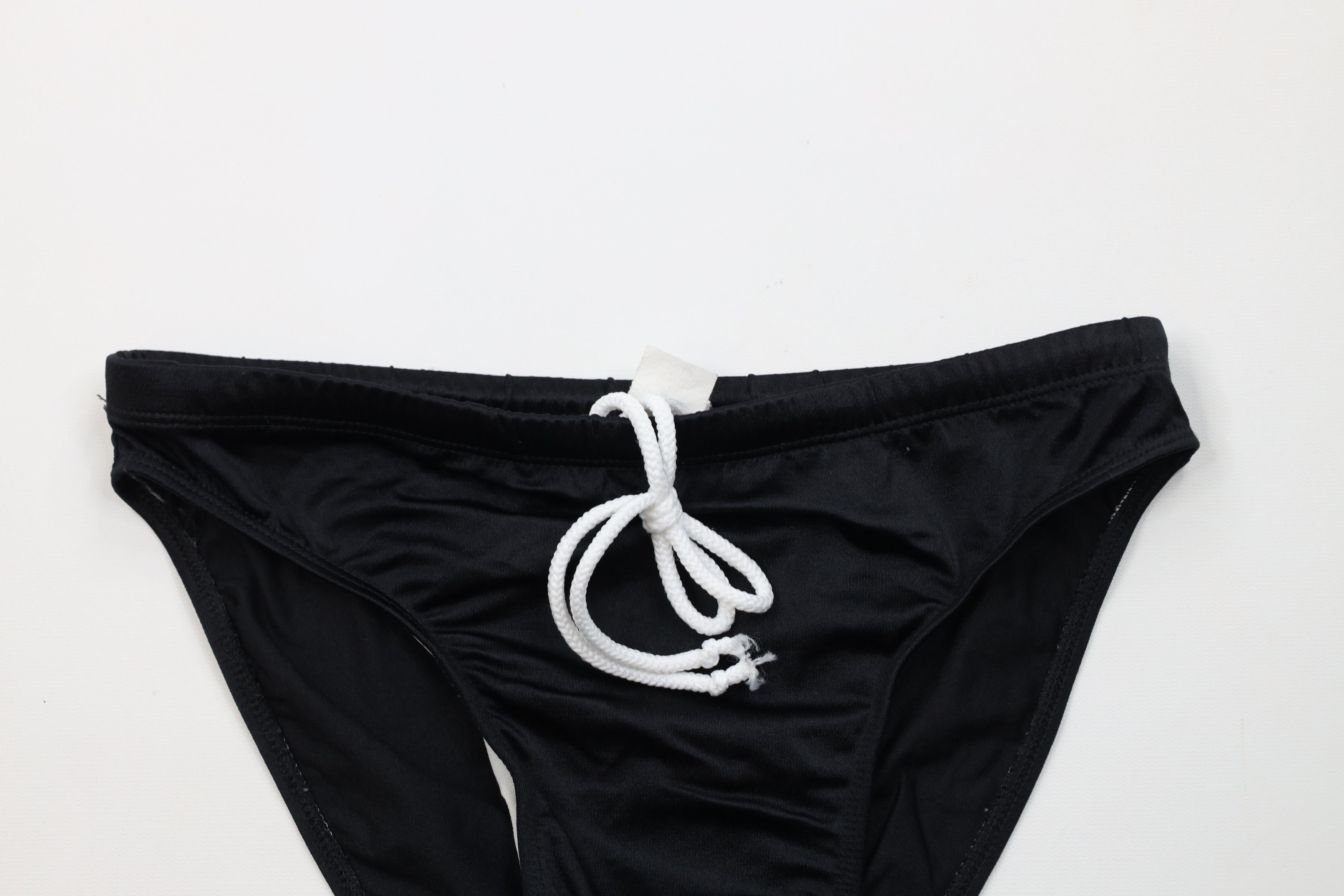 Vintage Vintage 90s Streetwear Bulge Pouch Swim Briefs Pride USA Size US 34 / EU 50 - 2 Thumbnail