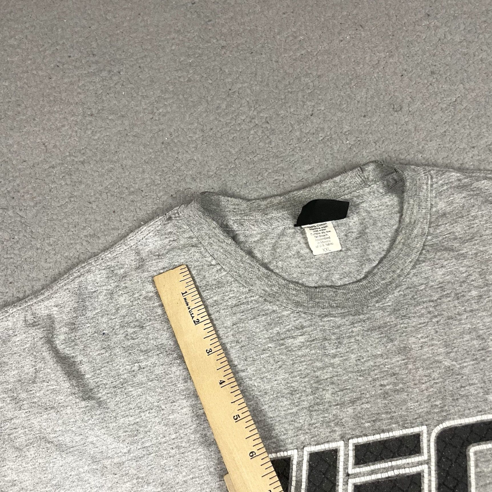 UFC VINTAGE UFC T-Shirt Mens 2XL Gray Sleeveless MMA Graphic Fighting Y2K Rare Vtg Size US XXL / EU 58 / 5 - 6 Thumbnail
