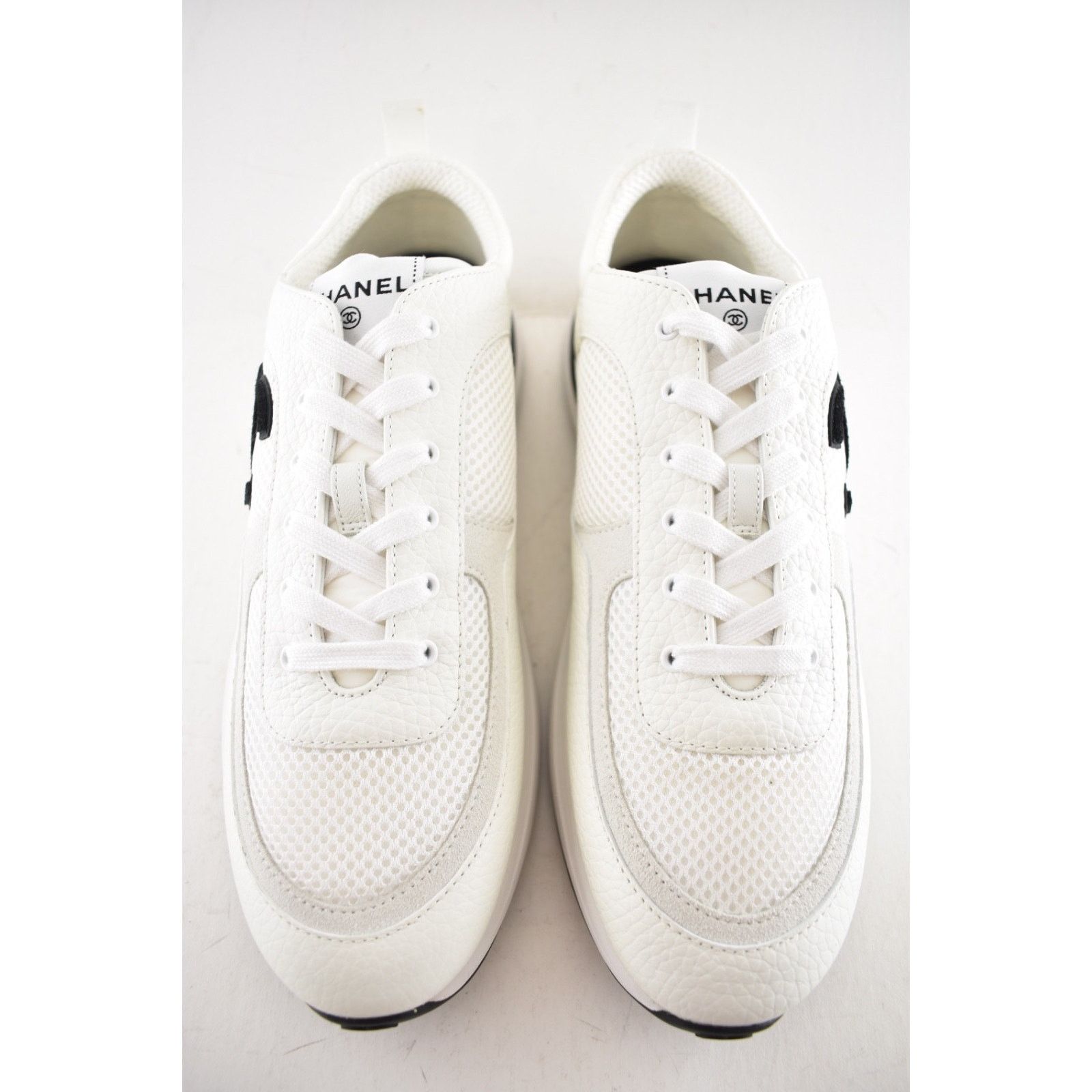 Chanel Chanel 21S Mens White Black Leather CC Logo Lace Low Top Size US 11 / EU 44 - 7 Thumbnail