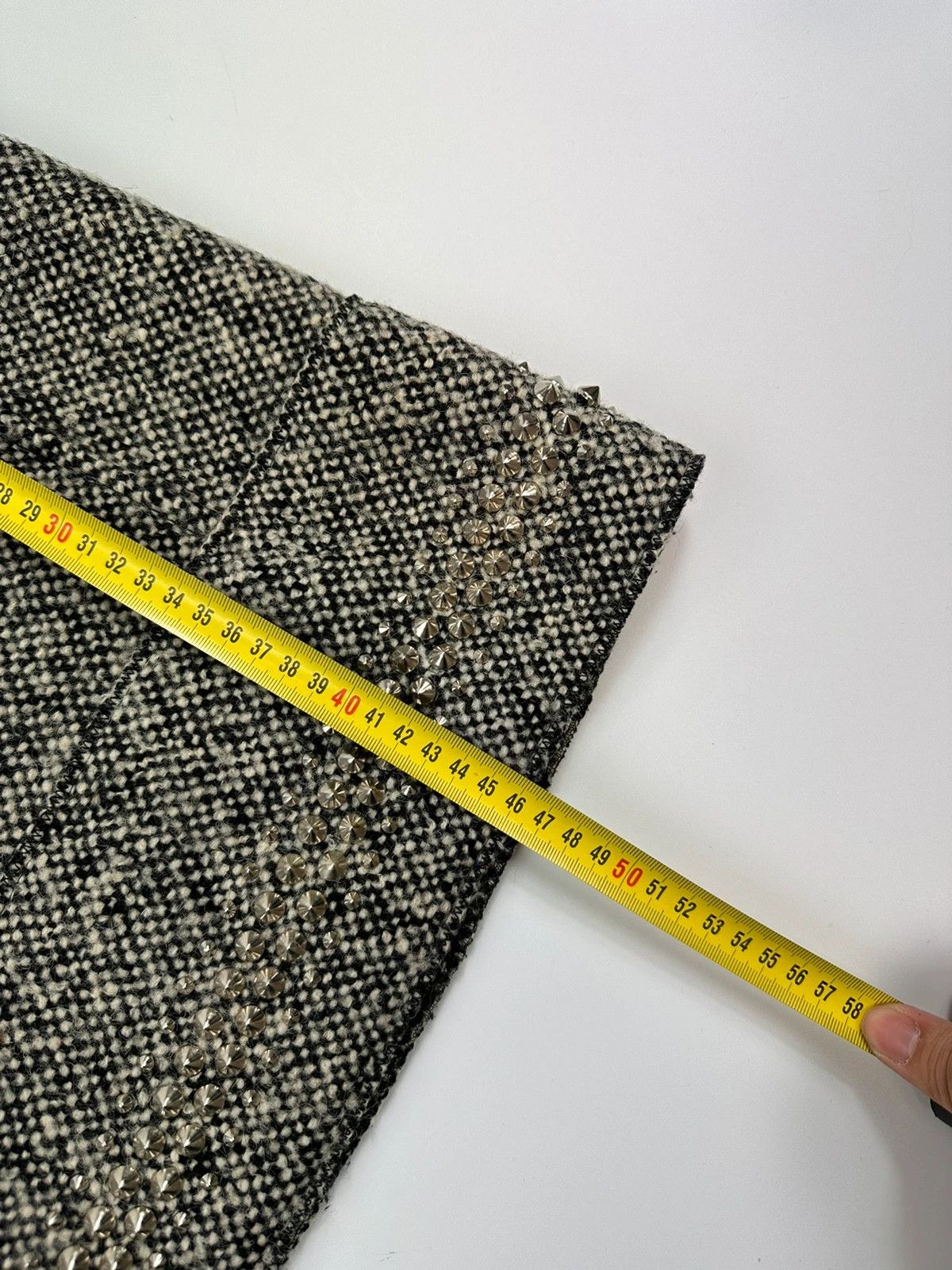 Miu Miu Miu Miu 00’s Grey Tweed Wool Skirt Strass Spike Nail Size 34" / US 12 / IT 48 - 12 Thumbnail