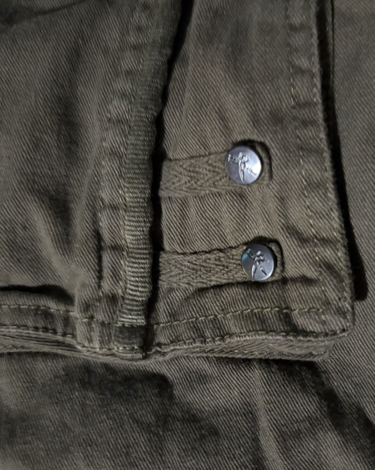 Marc Ecko × Vintage Baggy Mark Ecko Cut and Sew Cargo shorts Size US 36 / EU 52 - 4 Thumbnail