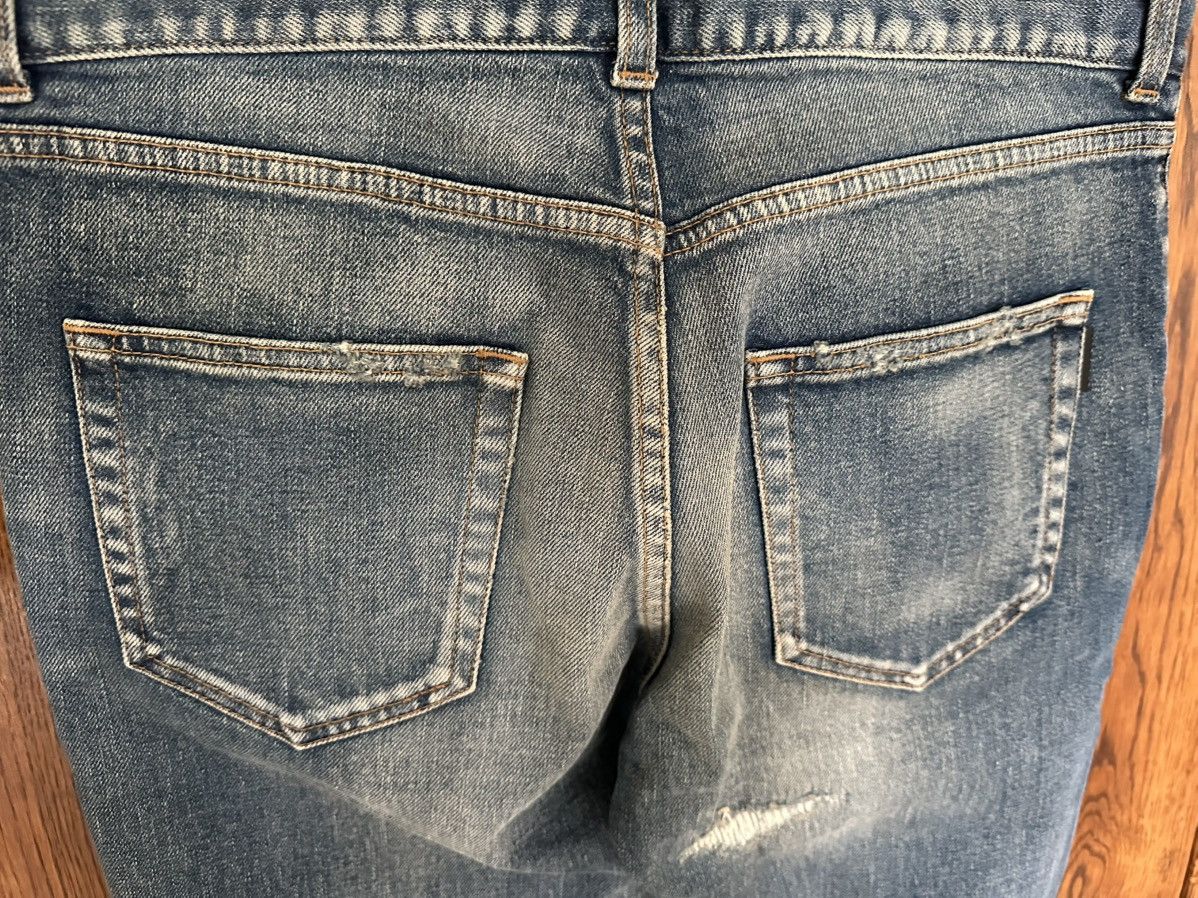 Saint Laurent Paris FW19 Saint Laurent distressed ripped jeans BNWT 30 D02 Size US 30 / EU 46 - 18 Thumbnail