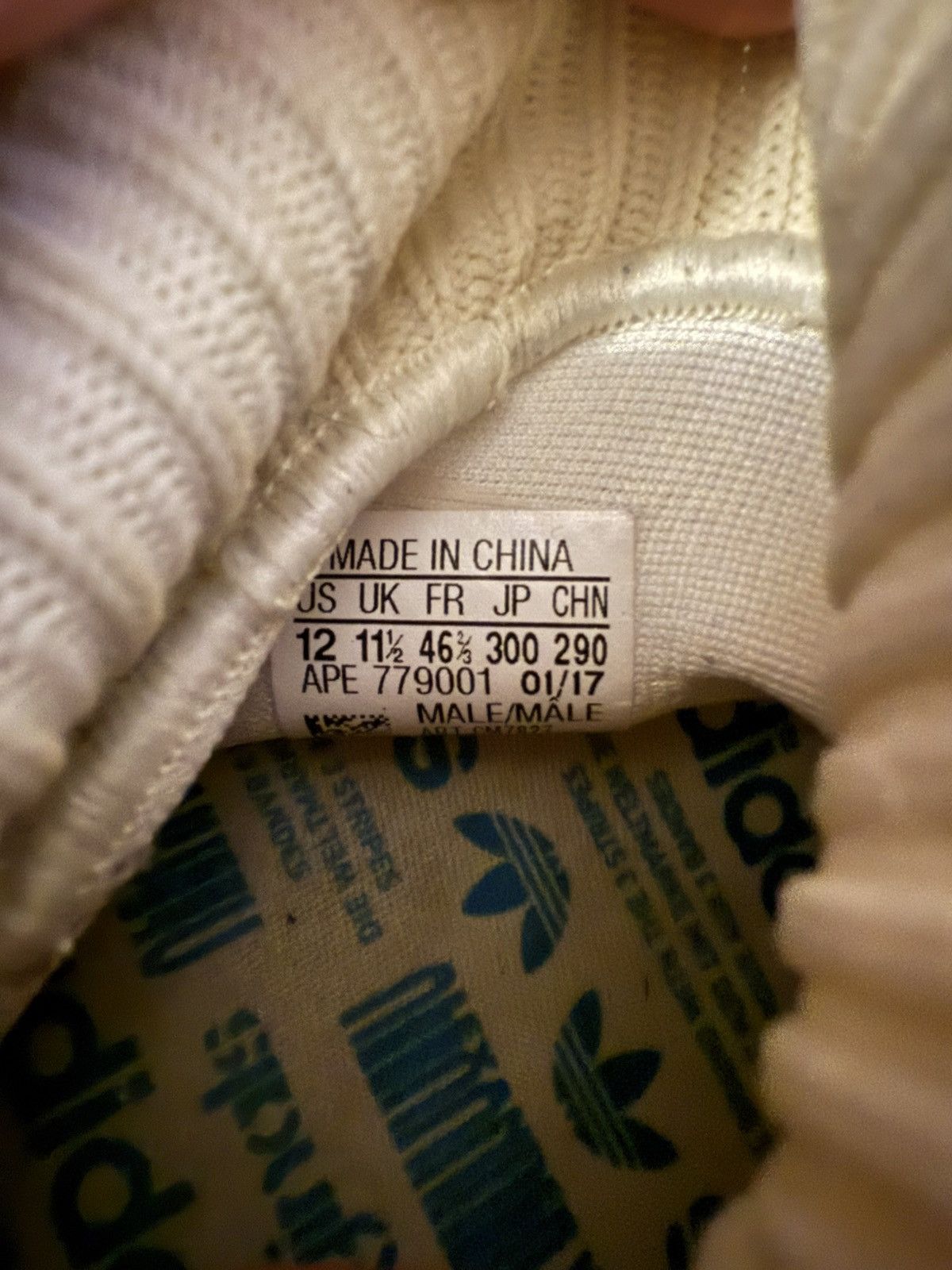 Adidas × Alexander Wang Alexander Wang x Adidas Run Size US 12 / EU 45 - 6 Thumbnail