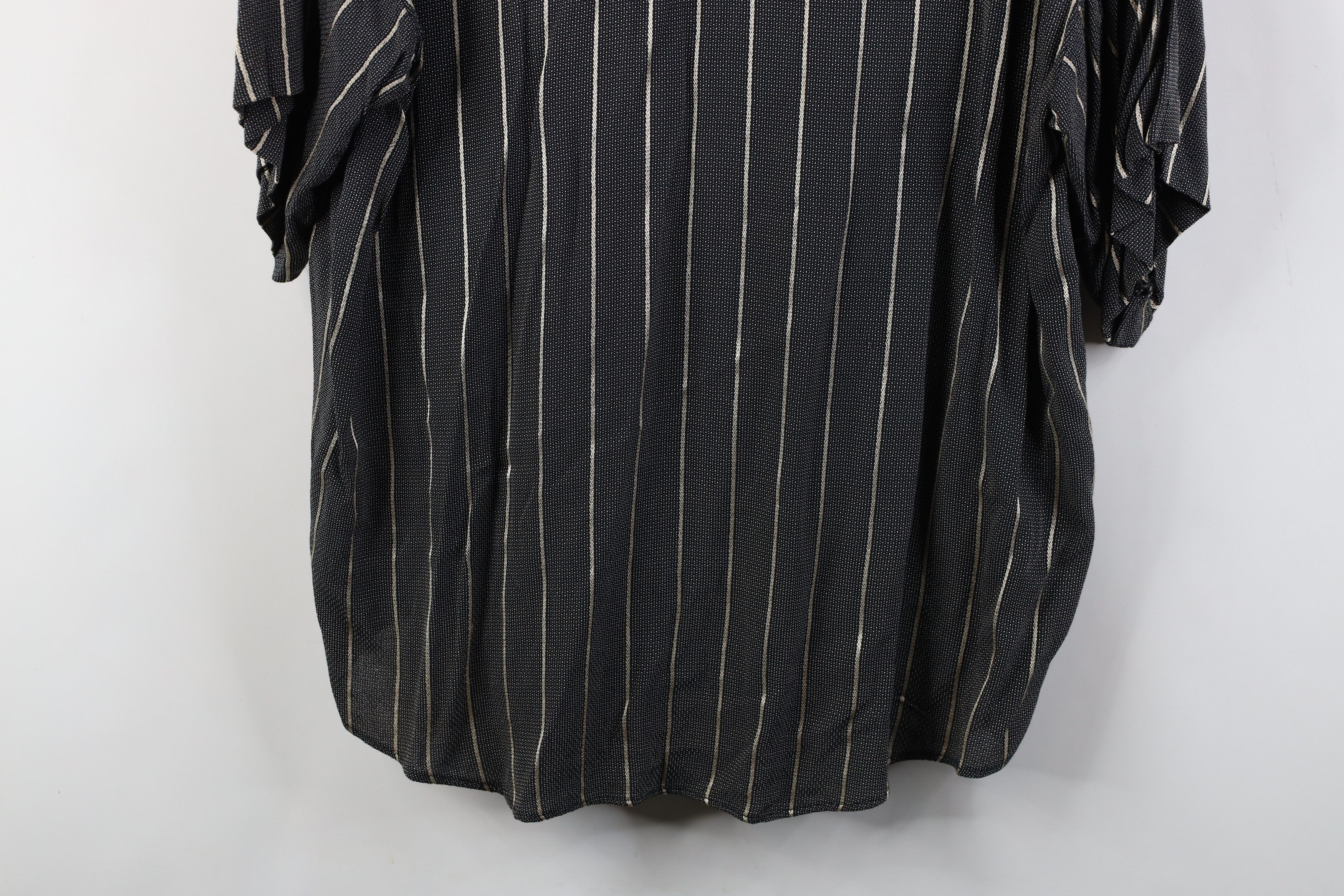 Vintage Vintage 90s Streetwear Gabardine Short Sleeve Button Shirt Size US M / EU 48-50 / 2 - 12 Thumbnail