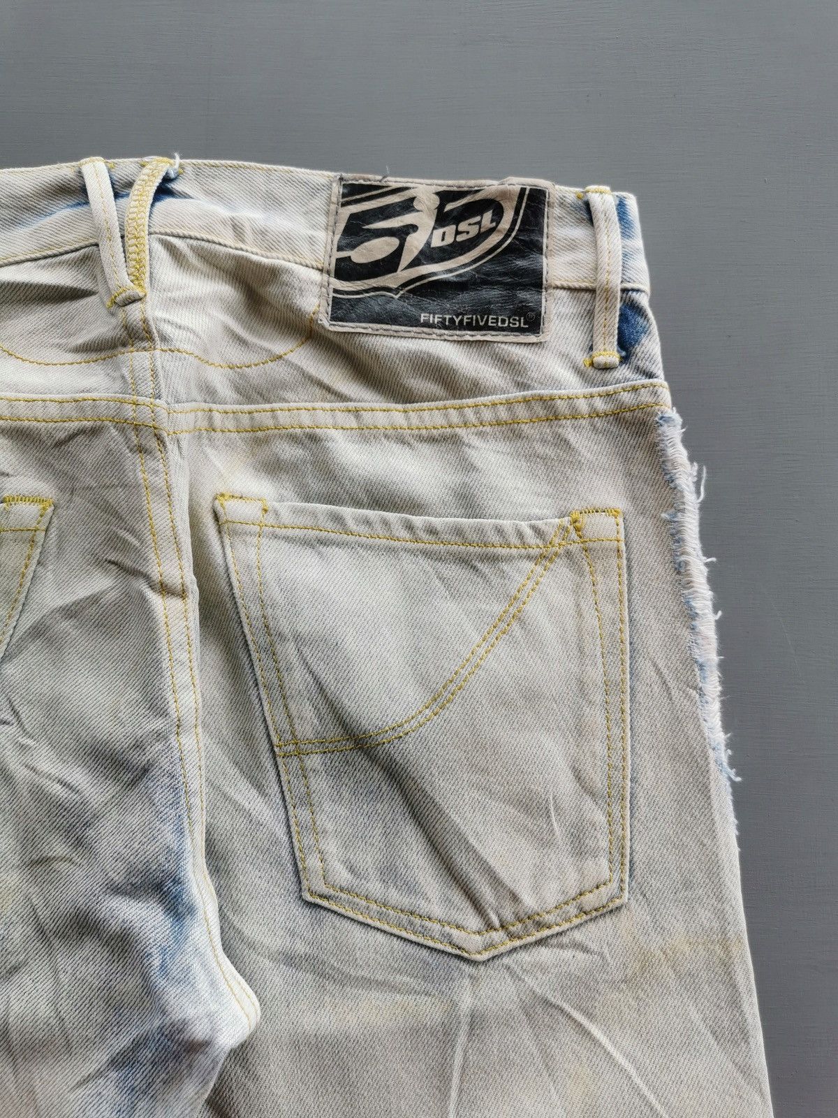 Diesel Black Gold Mud 55DSL Diesel Mod Pearn Distressed Jeans Size US 29 - 9 Thumbnail