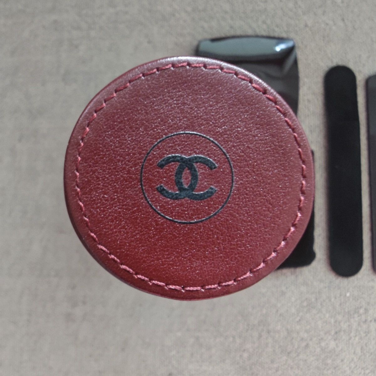Chanel Chanel Limited Edition Code Couleur makeup set in Rouge Noir Size ONE SIZE - 8 Thumbnail