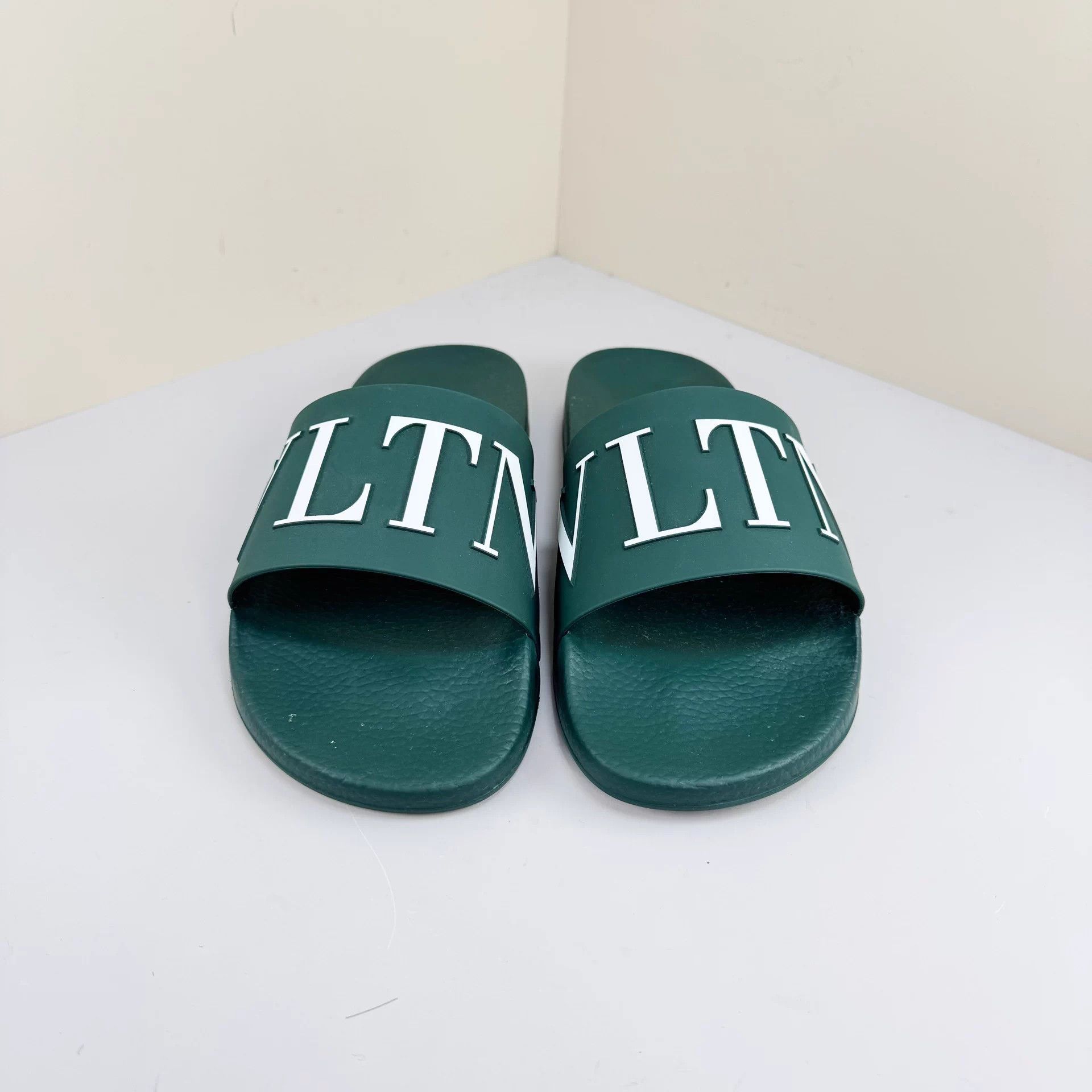 Valentino Valentino Logo Slide Sandals 43 New Size US 10 / EU 43 - 1 Thumbnail