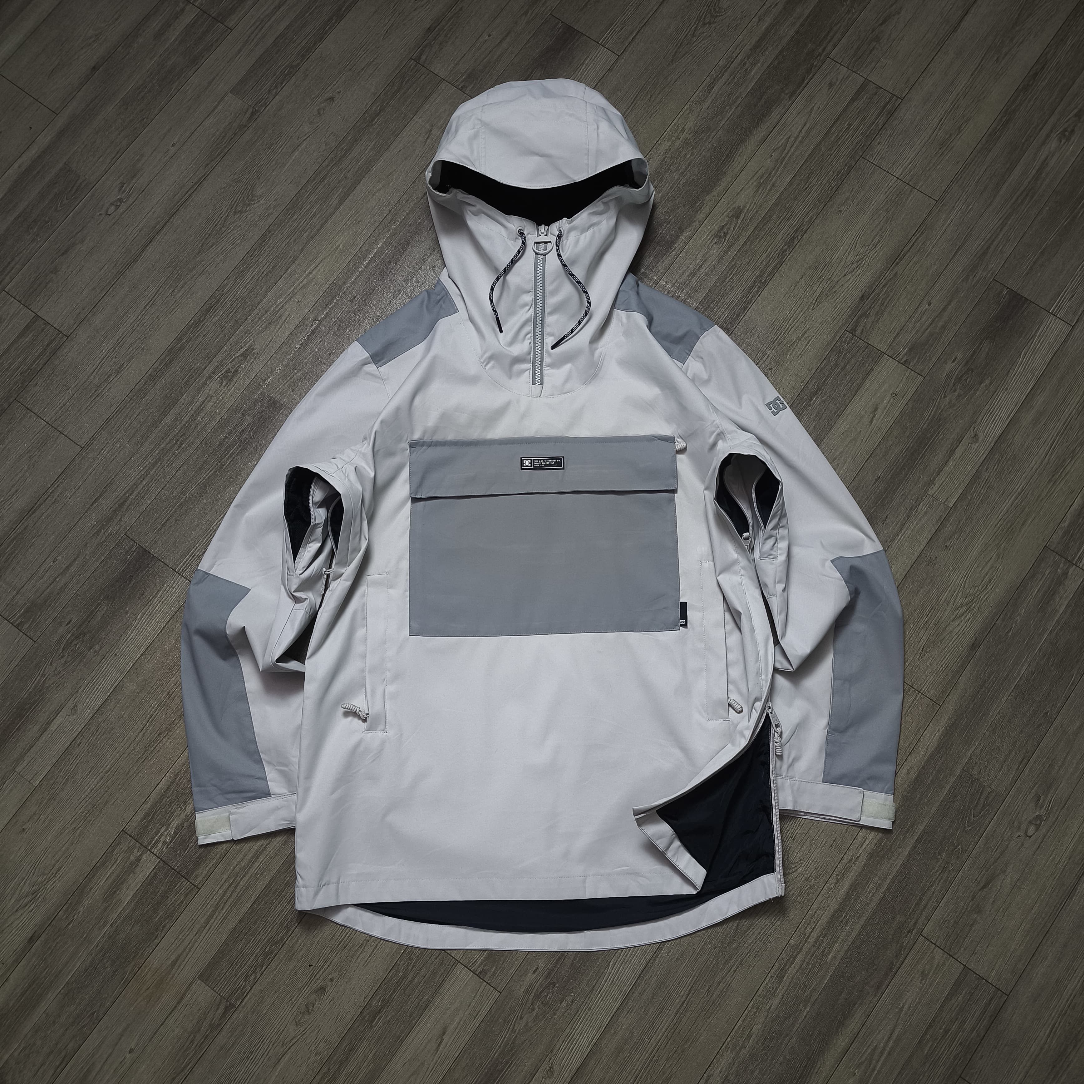 DC DC Shoes Rampart Technical Anorak Snow Jacket Pocketable Size US L / EU 52-54 / 3 - 1 Thumbnail