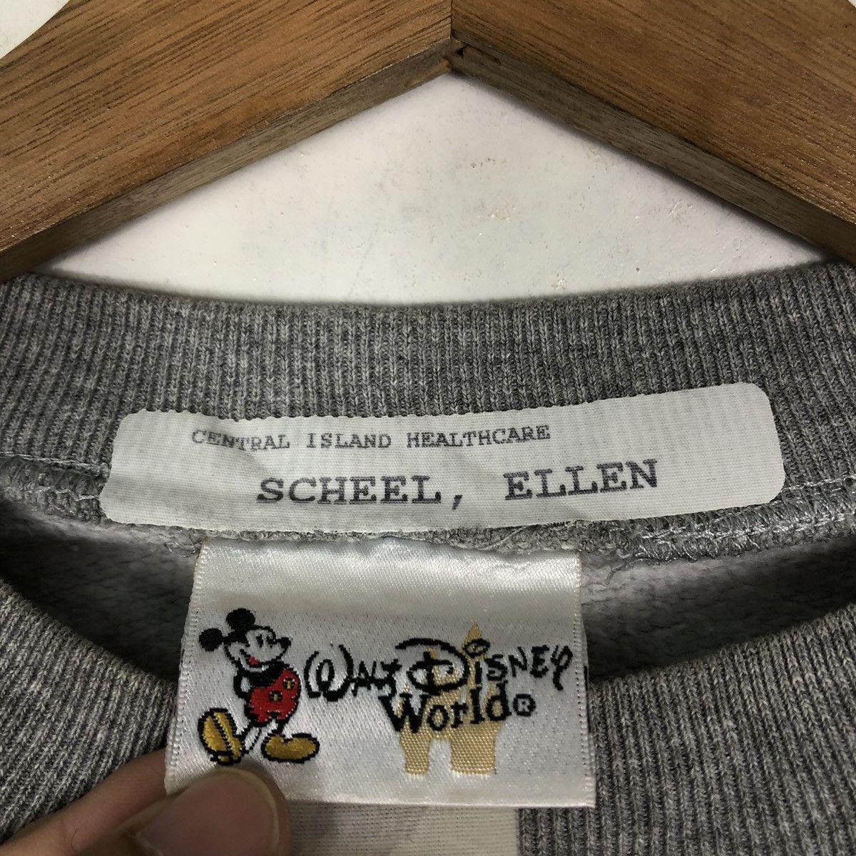 Cartoon Network 🔥90’s Vintage Crewneck Sweatshirt Disney Mickey Mouse Size US L / EU 52-54 / 3 - 10 Thumbnail
