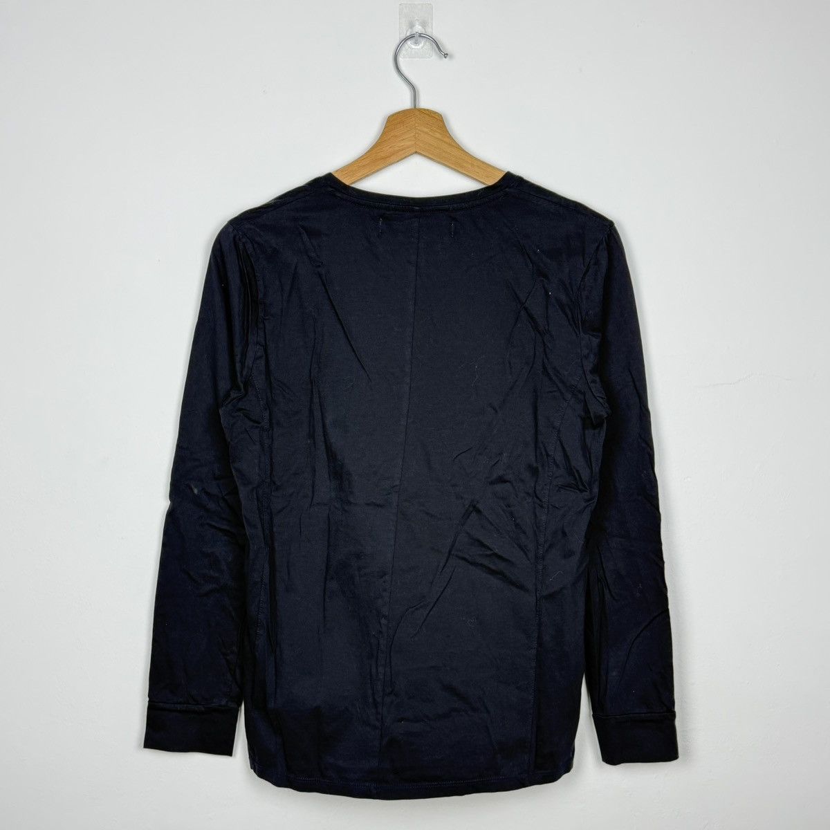 Katharine Hamnett London Katharine Hamnett V-neck Lightweight Tee Size M / US 6-8 / IT 42-44 - 2 Thumbnail