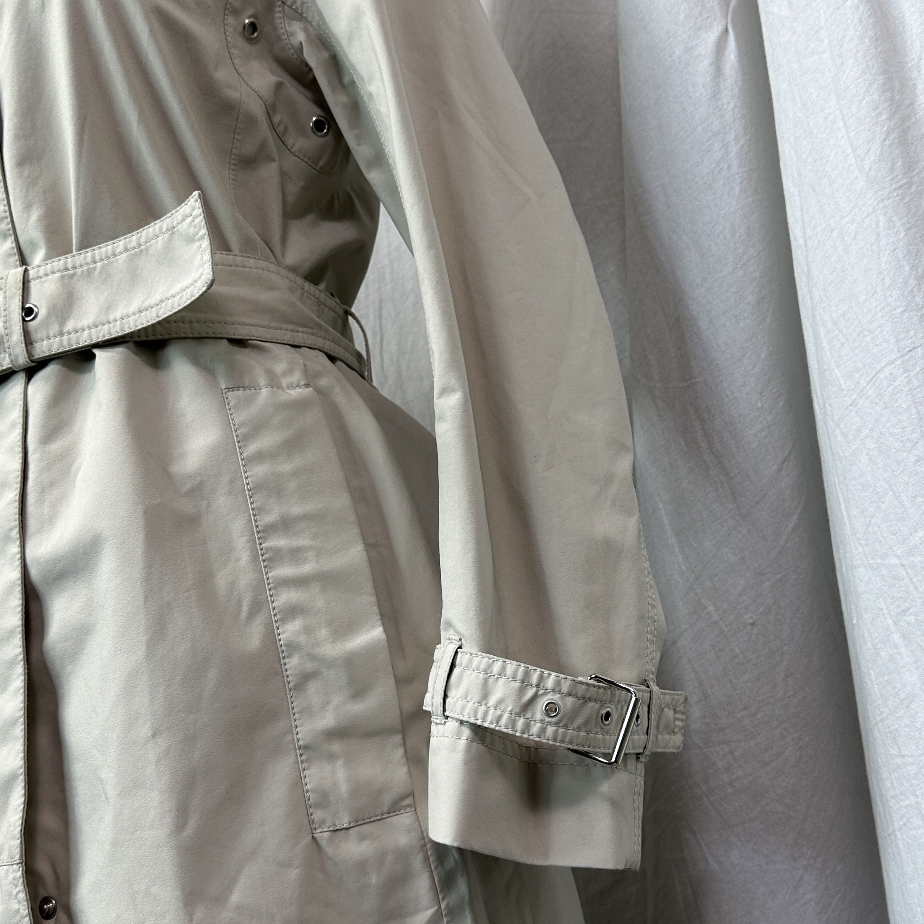 Prada Vintage Minimalist Classy Gore-Tex Prada Coat Y2K Size M / US 6-8 / IT 42-44 - 5 Thumbnail