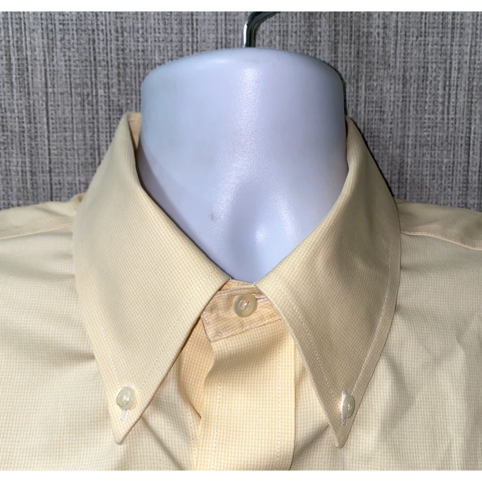 Brooks Brothers BROOKS BROTHERS Dress Shirt Men's Yellow Long Sleeve Button Front 16.5 Regular Cotton Non-Iron, Solid, 100% Cotton, Mens size 16.5, Classic Fit Size 42R - 3 Thumbnail