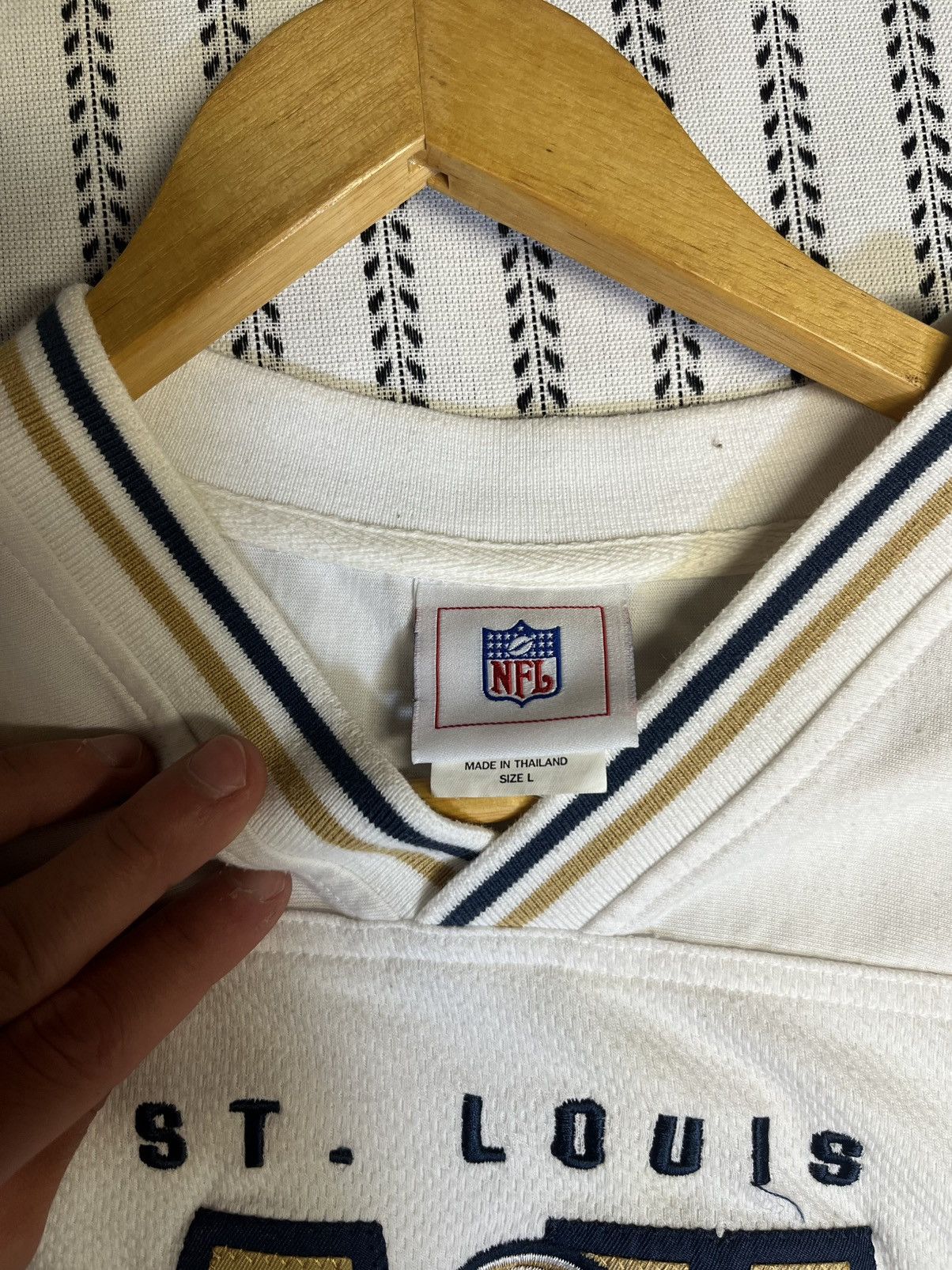 NFL Vintage Mens Large Distressed St Louis Rams Knit Long Sleeve Size US L / EU 52-54 / 3 - 5 Thumbnail