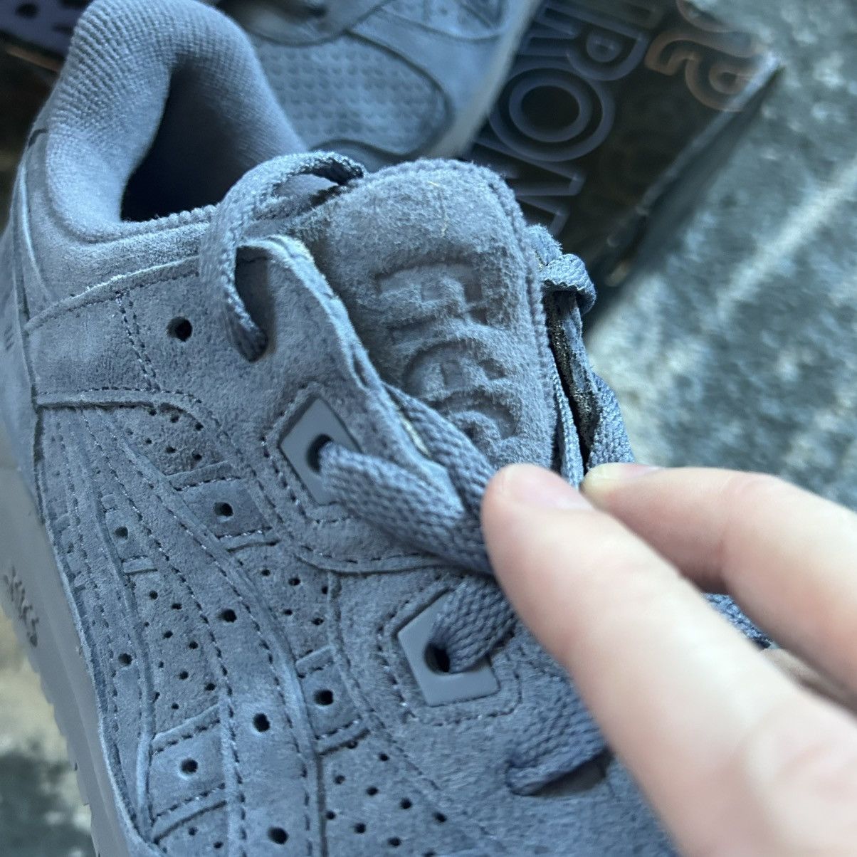 Asics × Kith 1201A224-024 2020 KXTH GEL LYTE iii “THE PALETTE” ELEVATiON Size US 8.5 / IT 38.5 - 7 Thumbnail