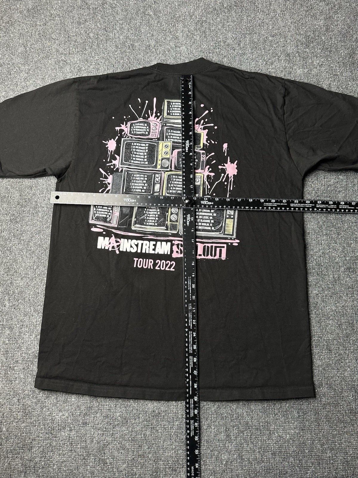 Other Mens T-Shirt Machine Gun Kelly Mainstream Sellout 2022 Sz XL Size US XL / EU 56 / 4 - 7 Thumbnail
