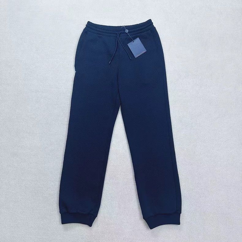 Louis Vuitton Louis Vuitton Embossed Logo Casual Pants-yf Size US 30 / EU 46 - 1 Thumbnail