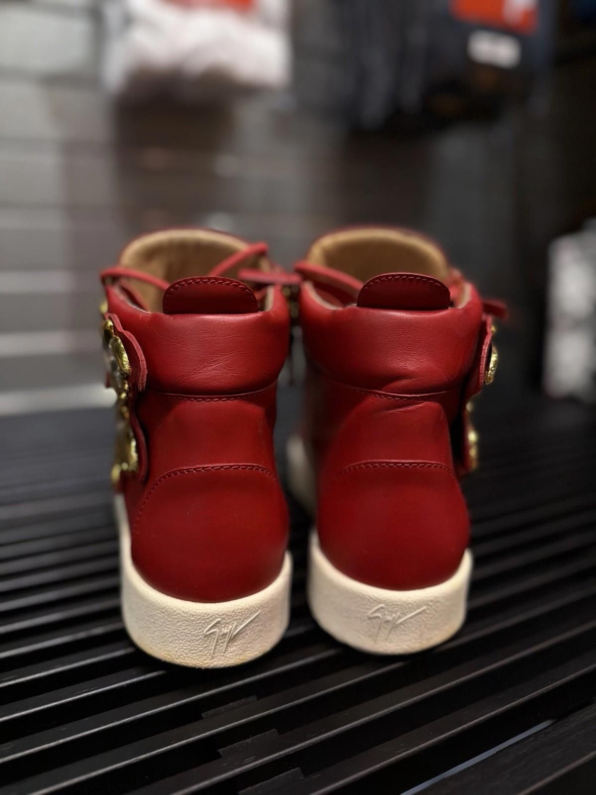 Giuseppe Zanotti Giuseppe Zanotti Size 44EU/11US Red Leather Wings Sneakers Size US 11 / EU 44 - 6 Thumbnail